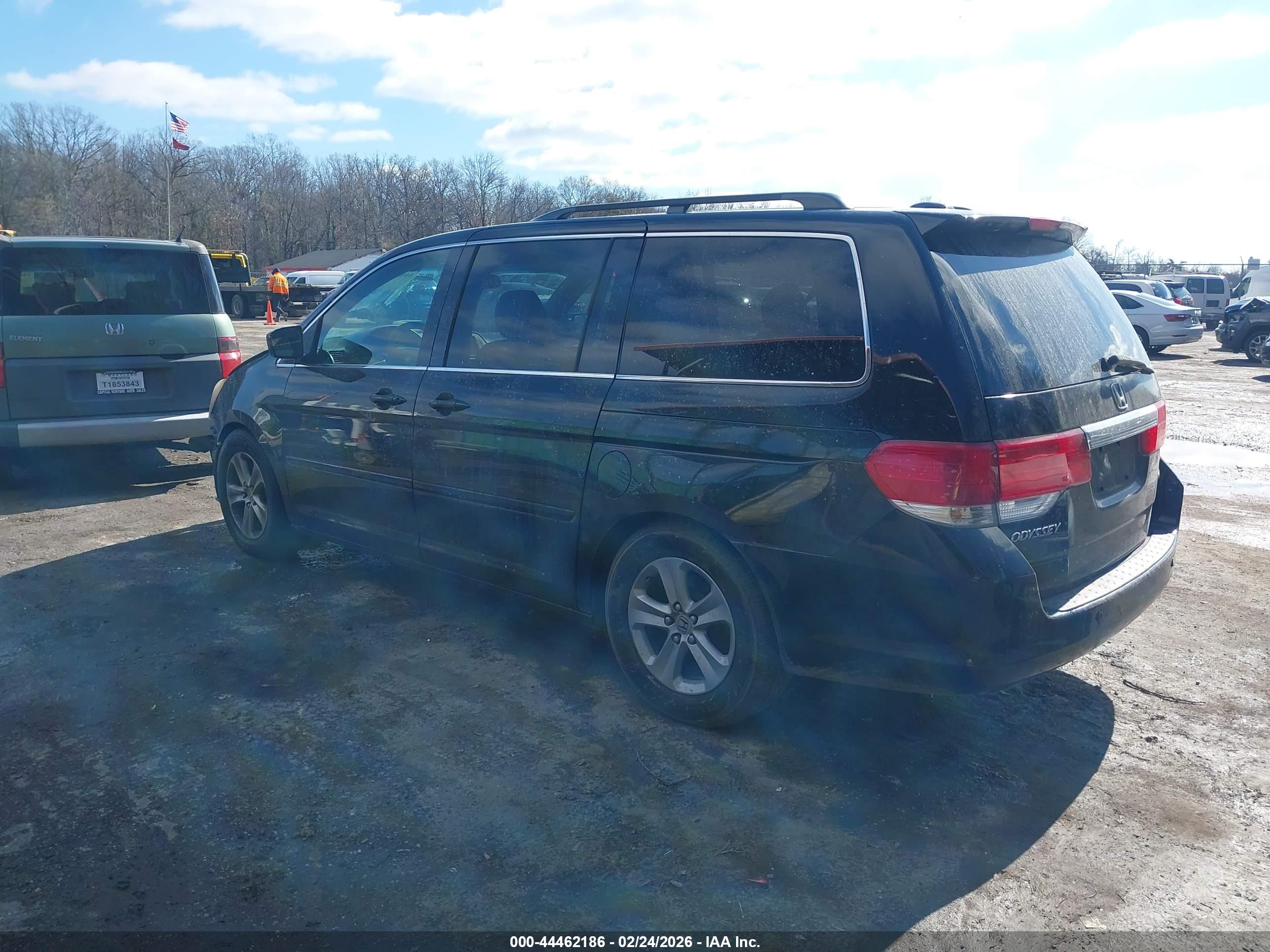 HONDA ODYSSEY image 3