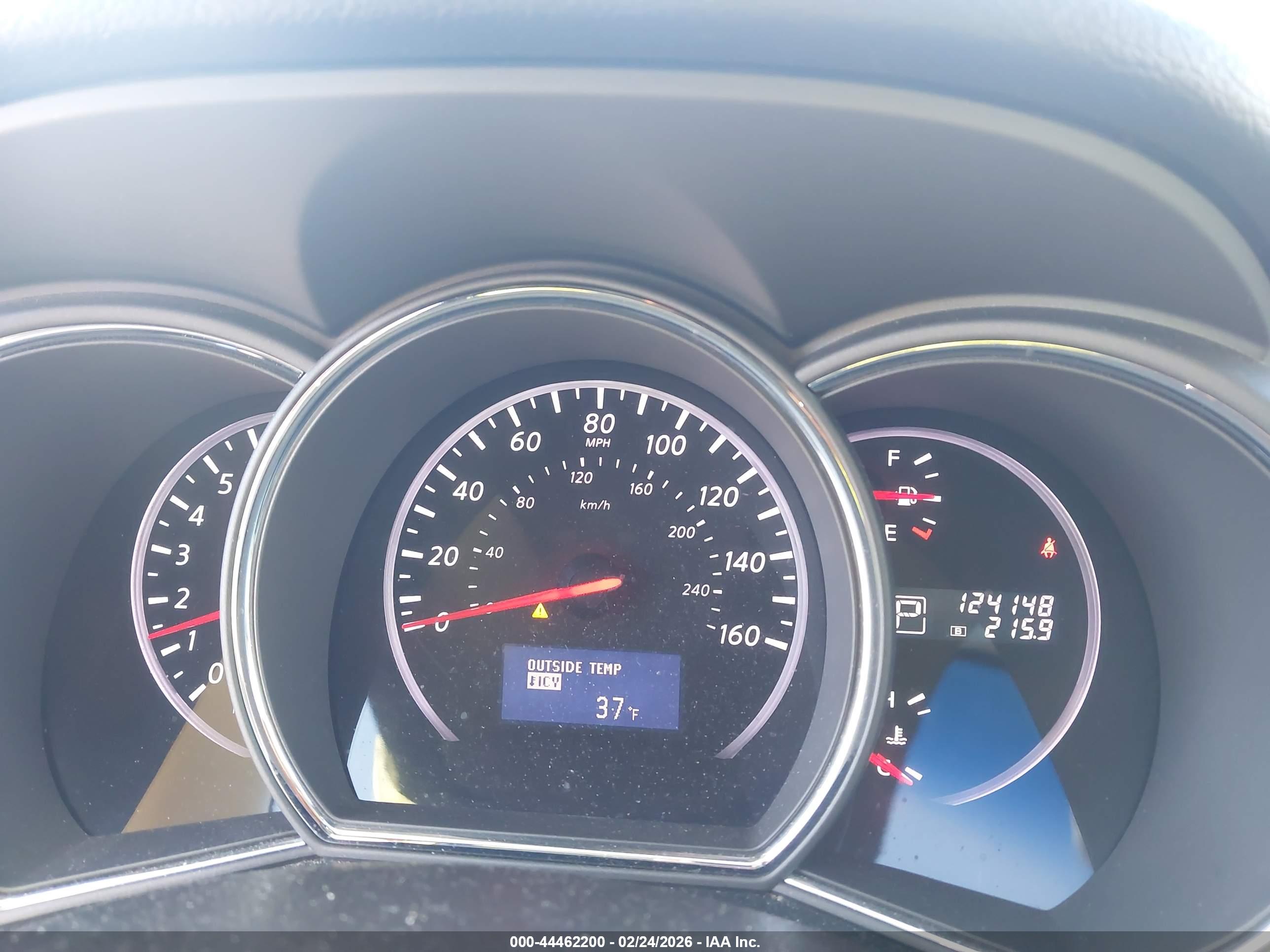 NISSAN MURANO image 7