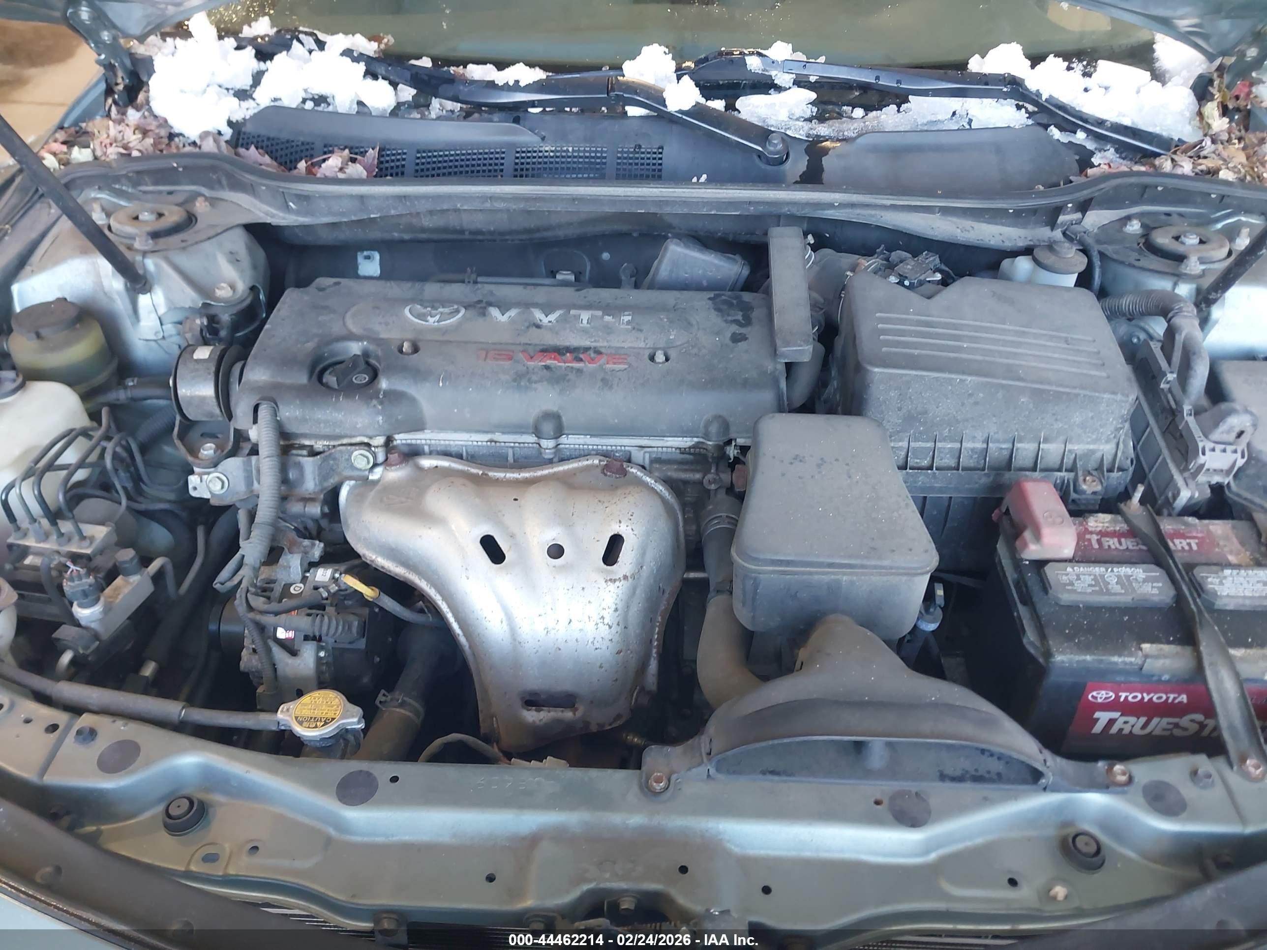 TOYOTA CAMRY image 10