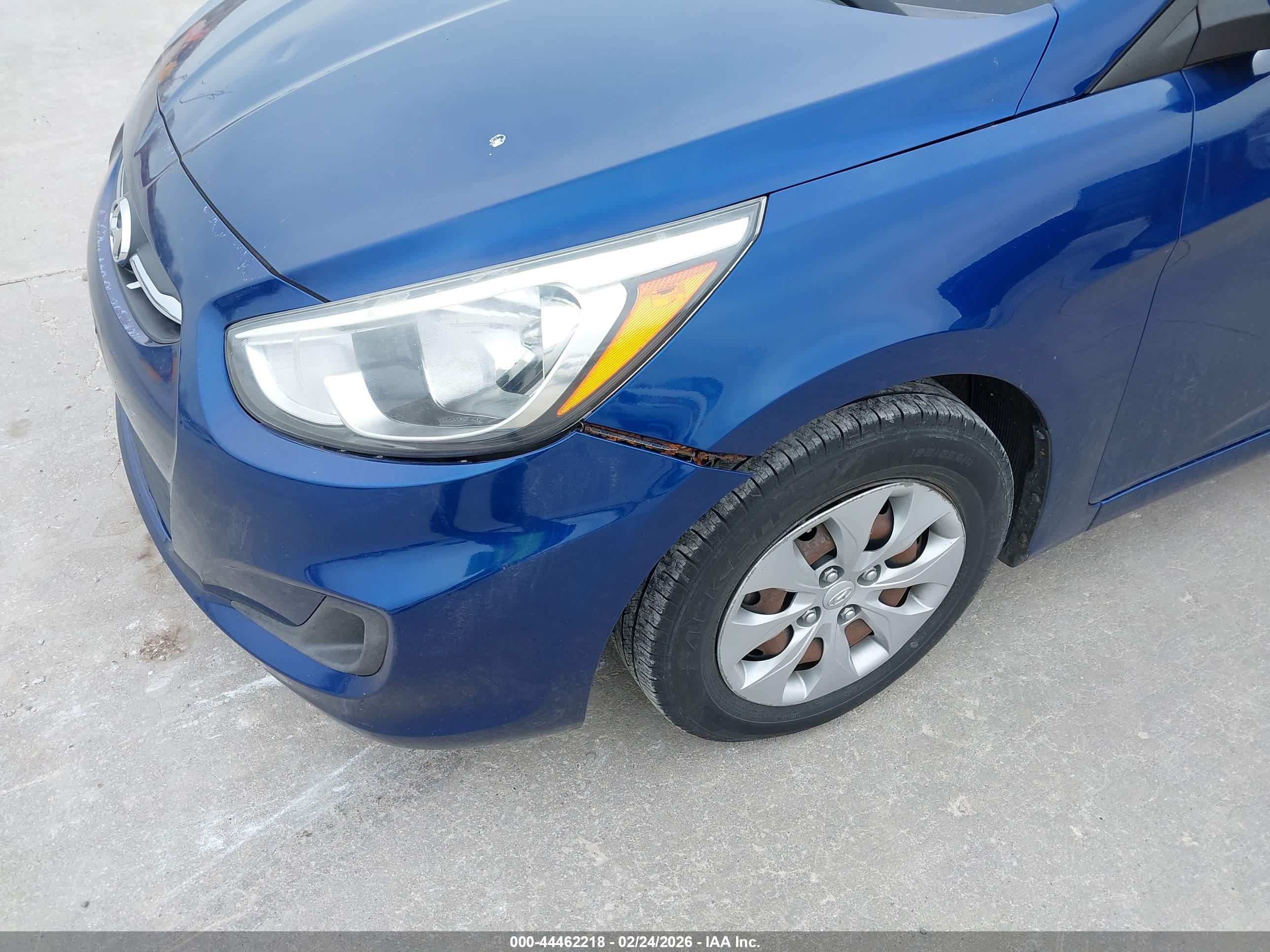 HYUNDAI ACCENT image 6