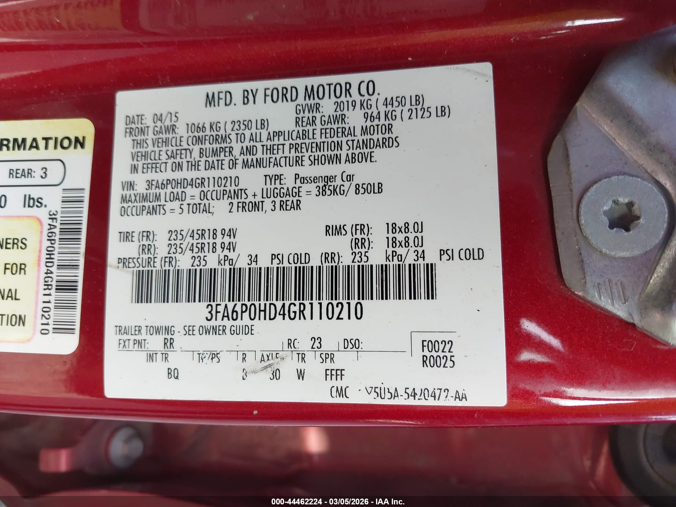 FORD FUSION image 9