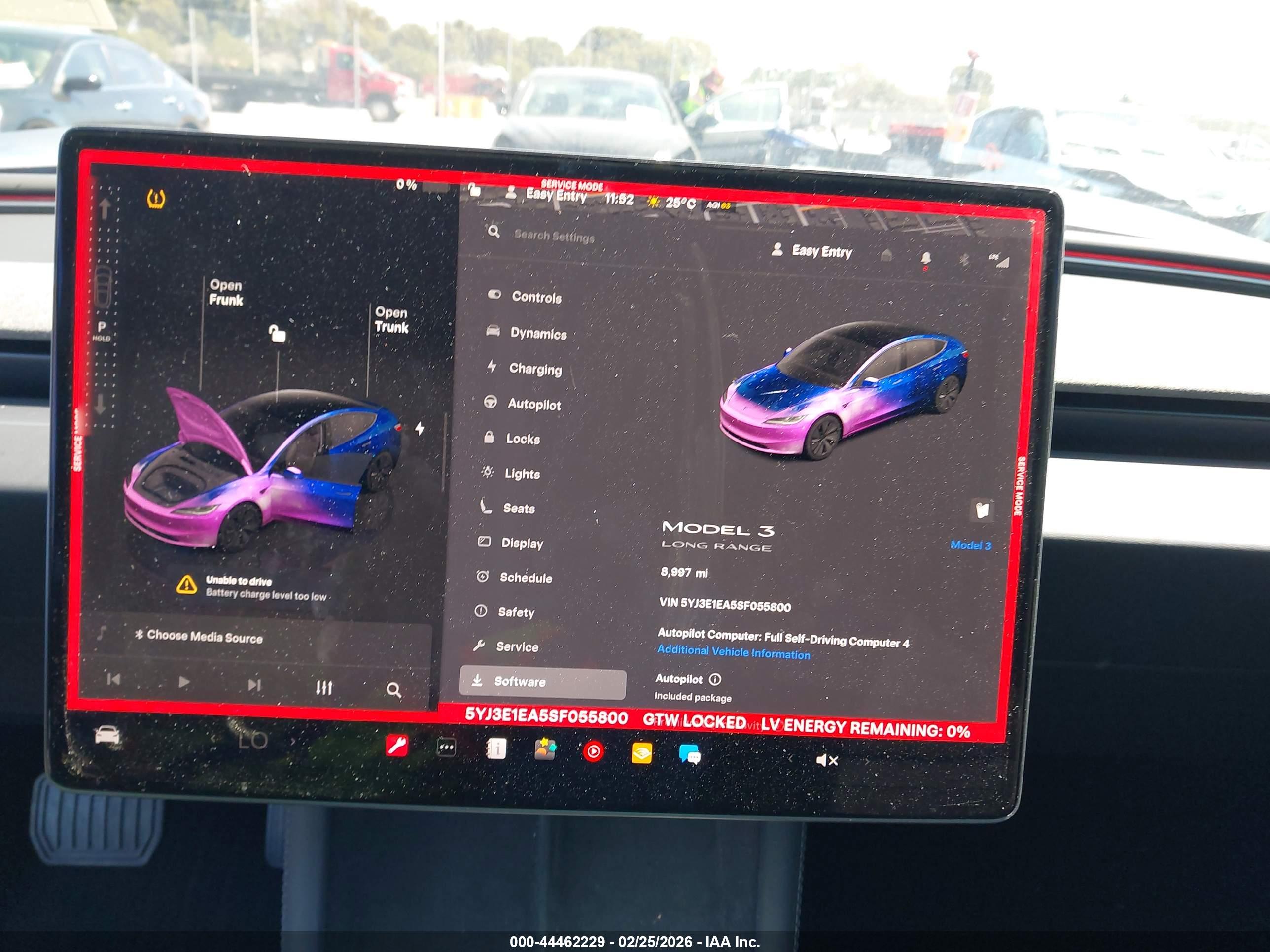 TESLA MODEL image 7