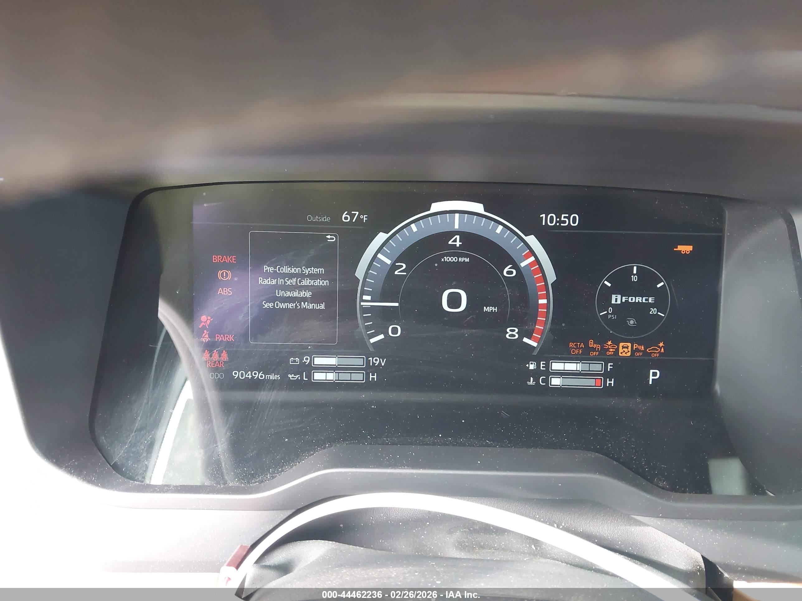 TOYOTA TUNDRA image 7