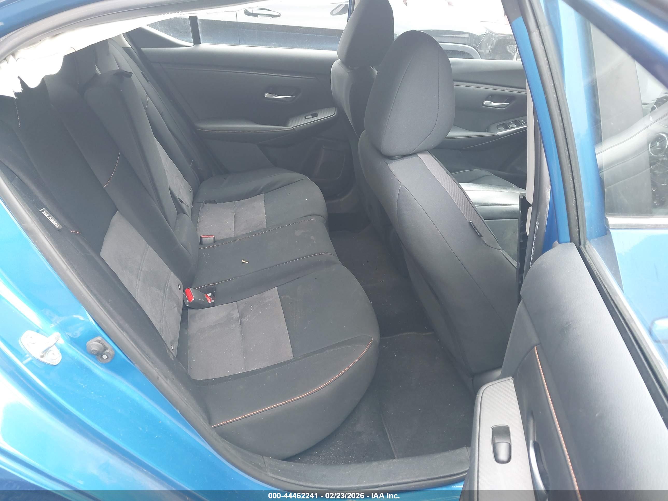NISSAN SENTRA image 8