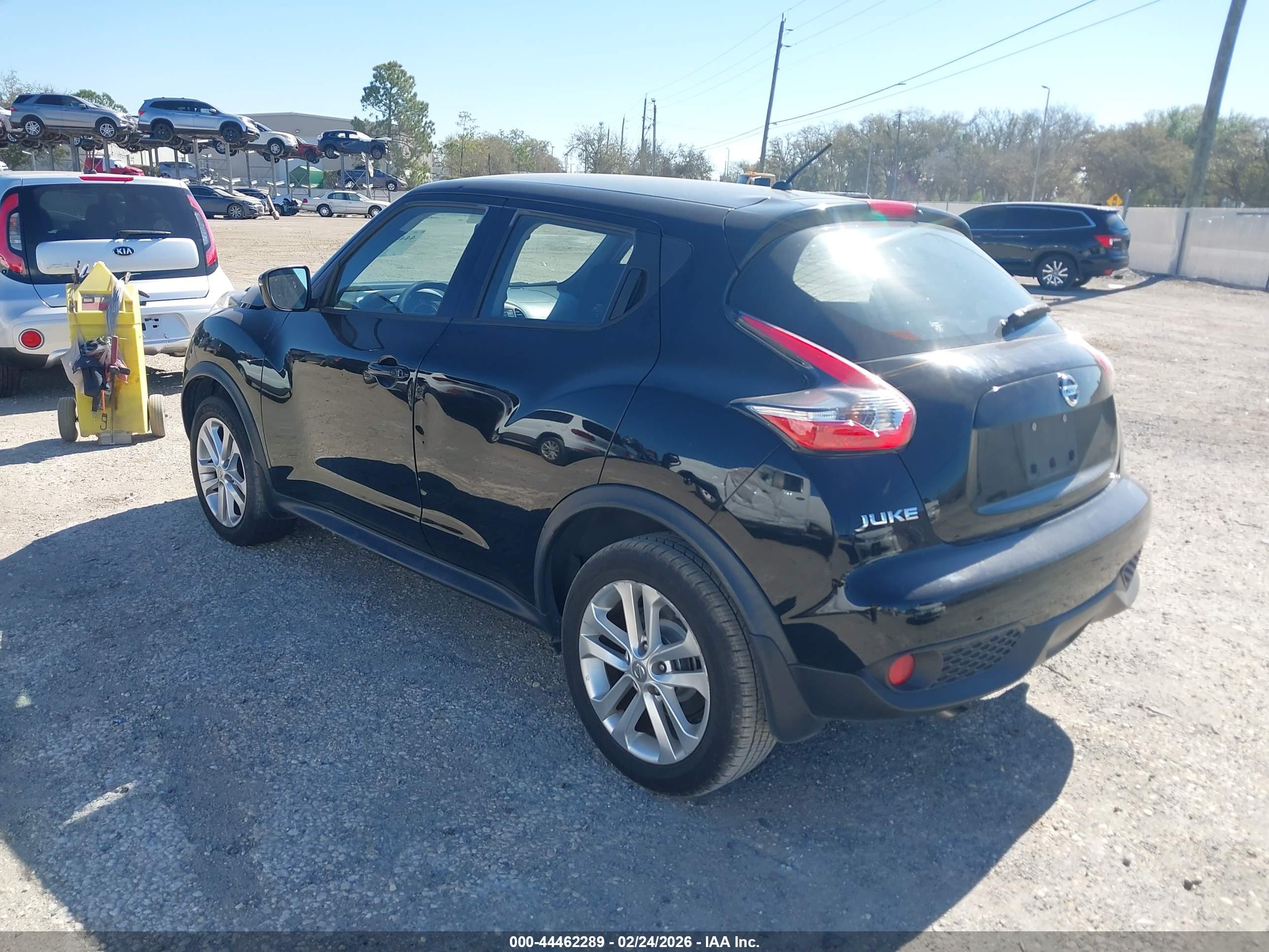 NISSAN JUKE image 3