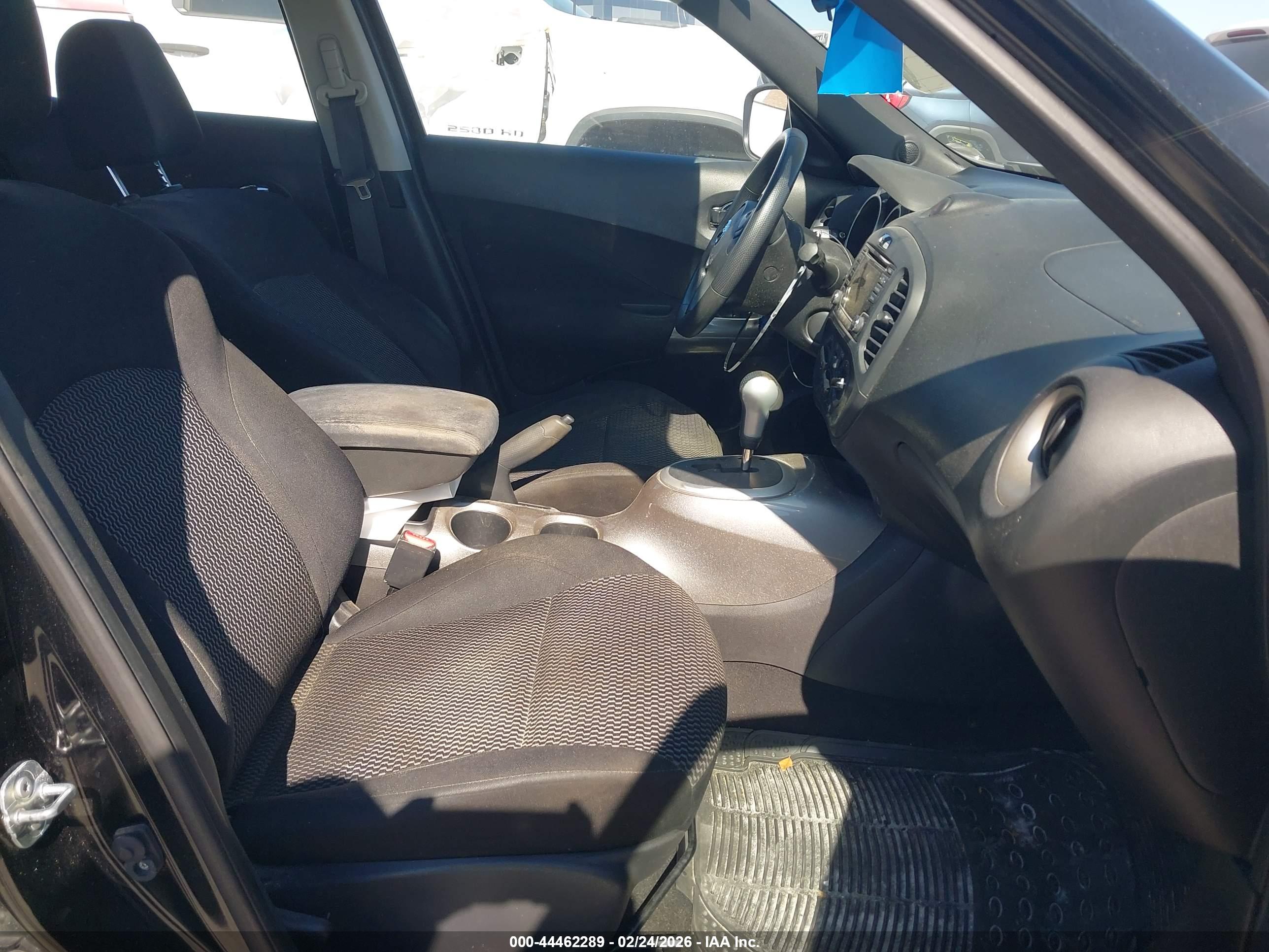 NISSAN JUKE image 5