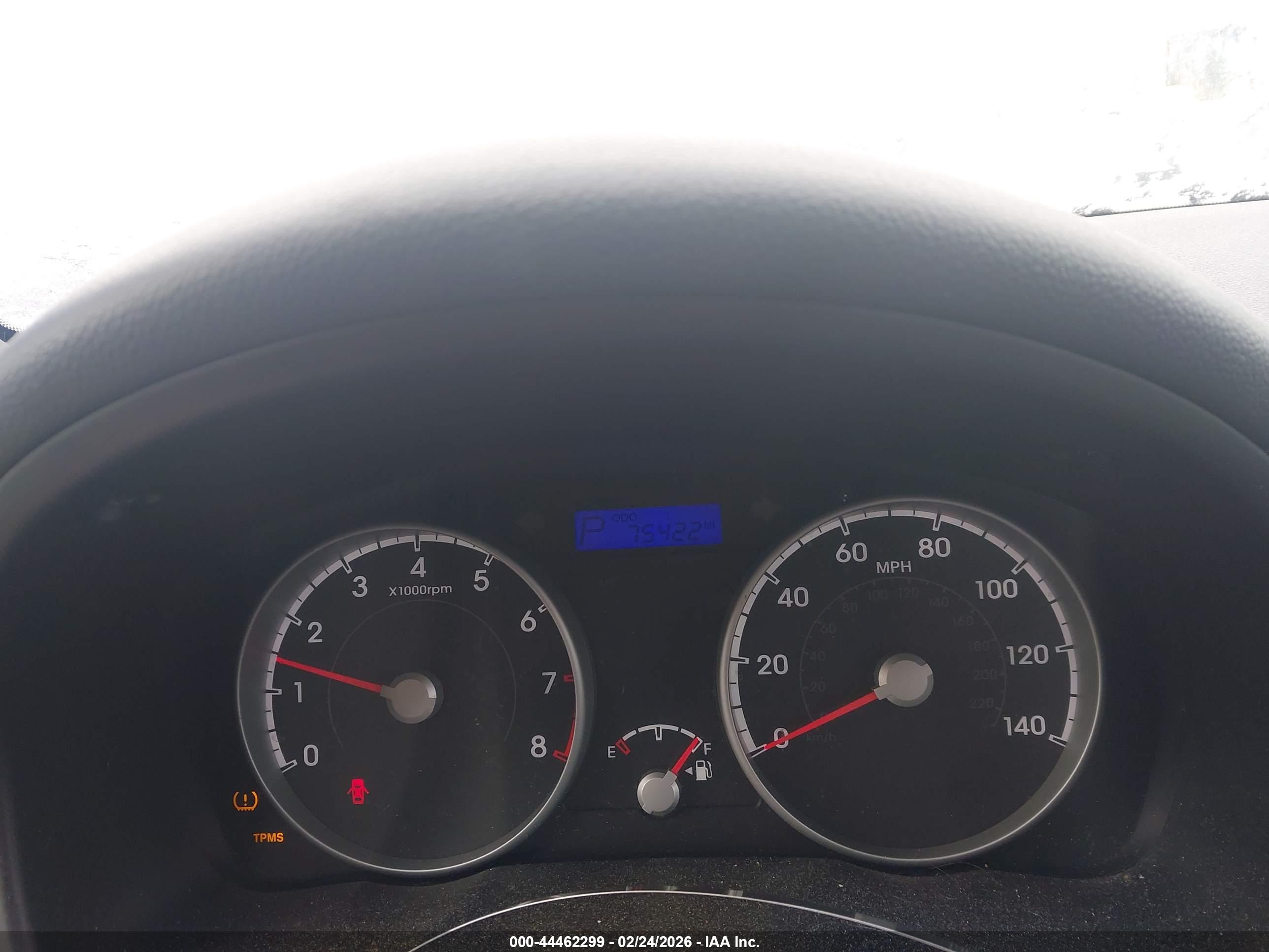 HYUNDAI ACCENT image 7
