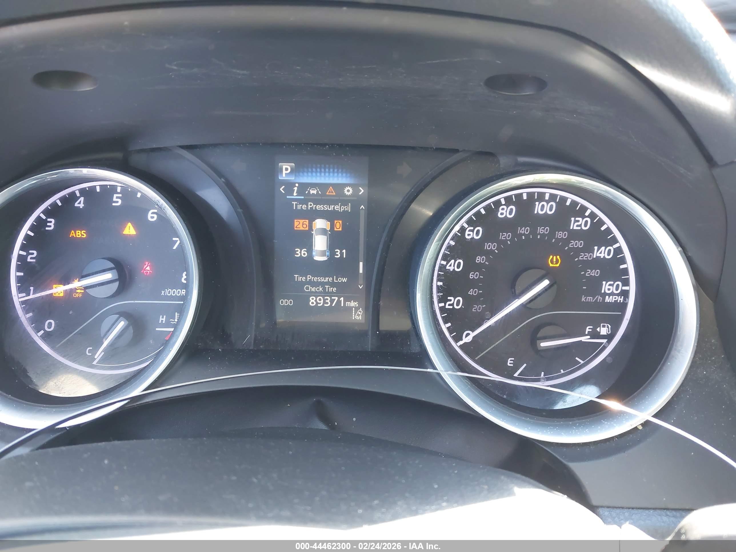 TOYOTA CAMRY image 7