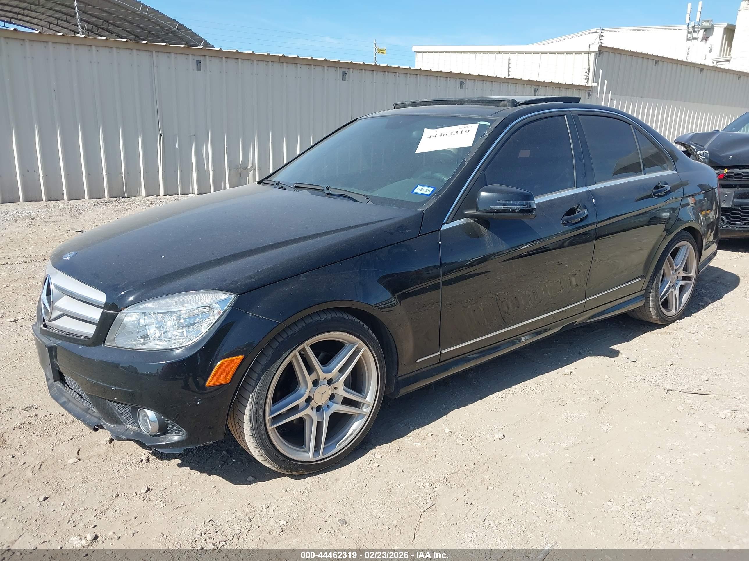 MERCEDES-BENZ C image 2
