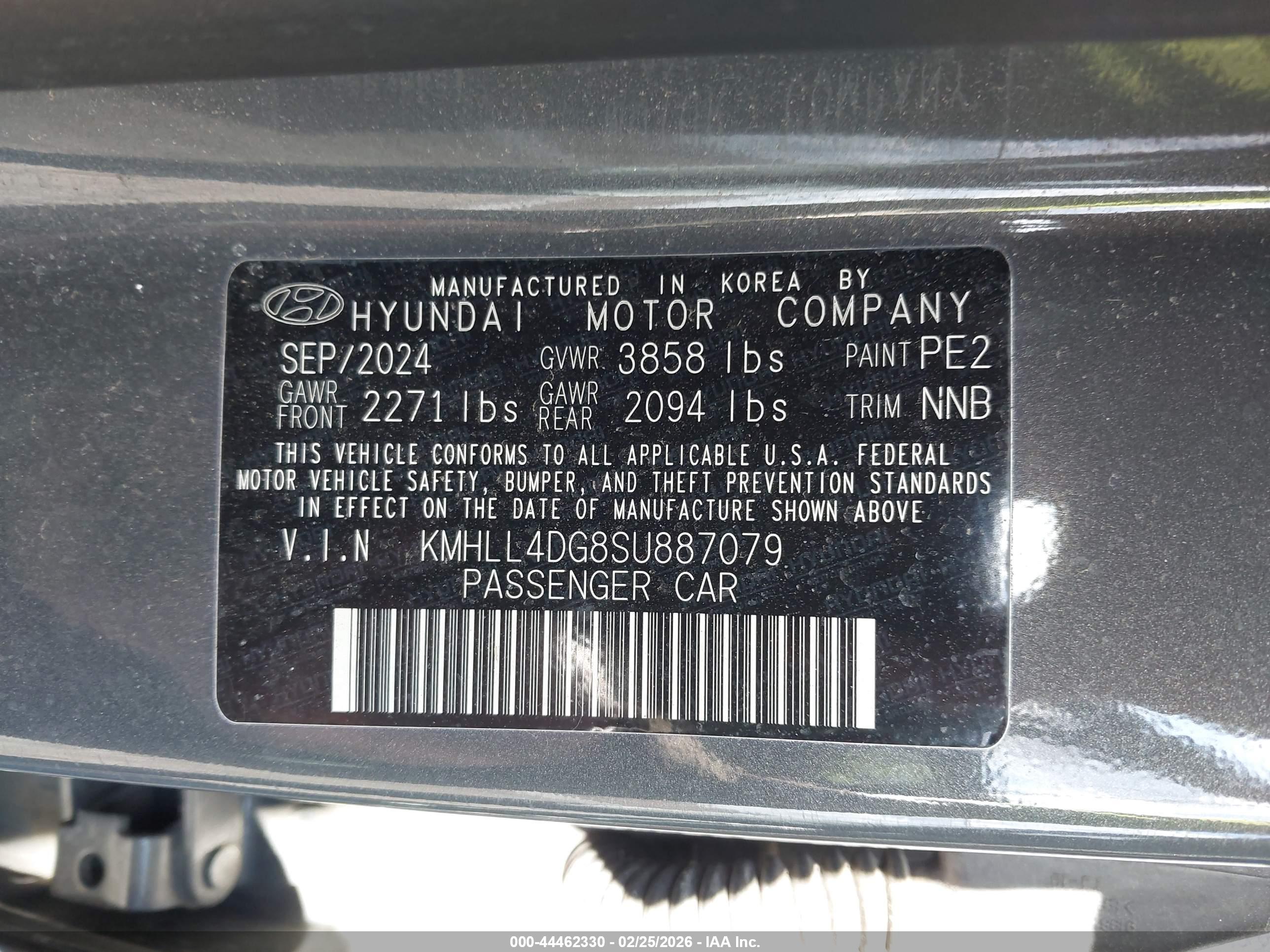 HYUNDAI ELANTRA image 9