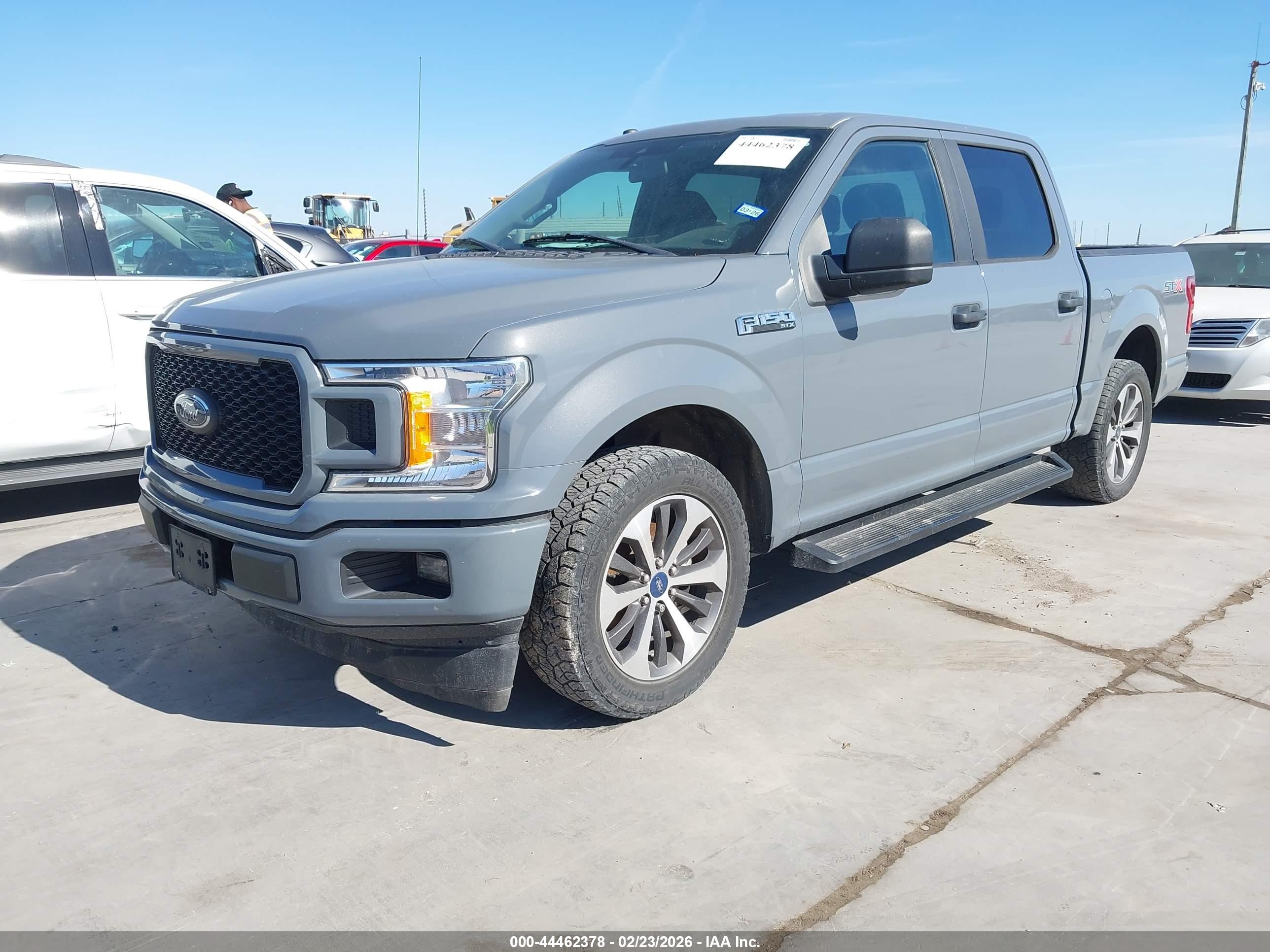 FORD F-150 image 2