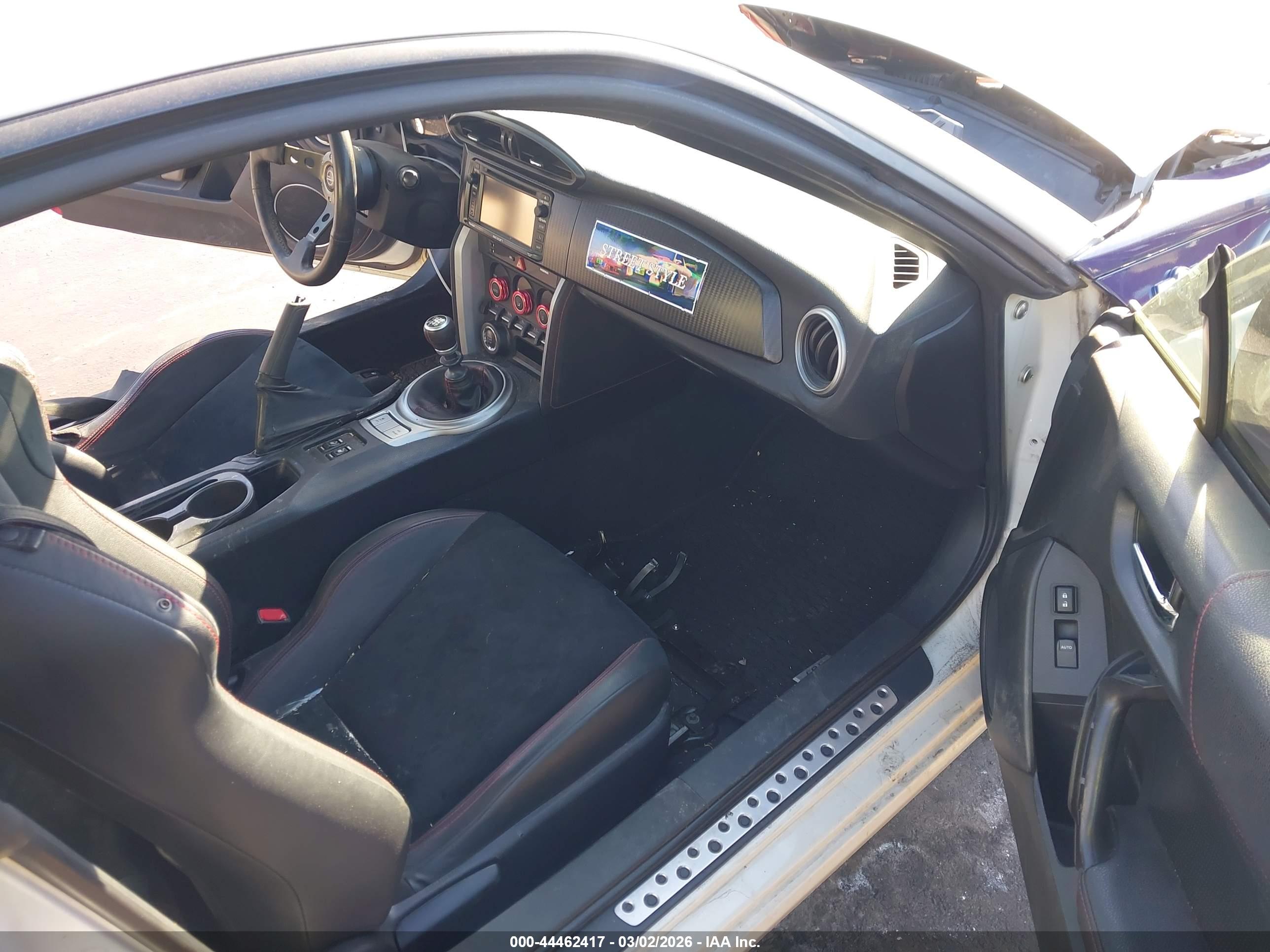 SCION FR-S image 5