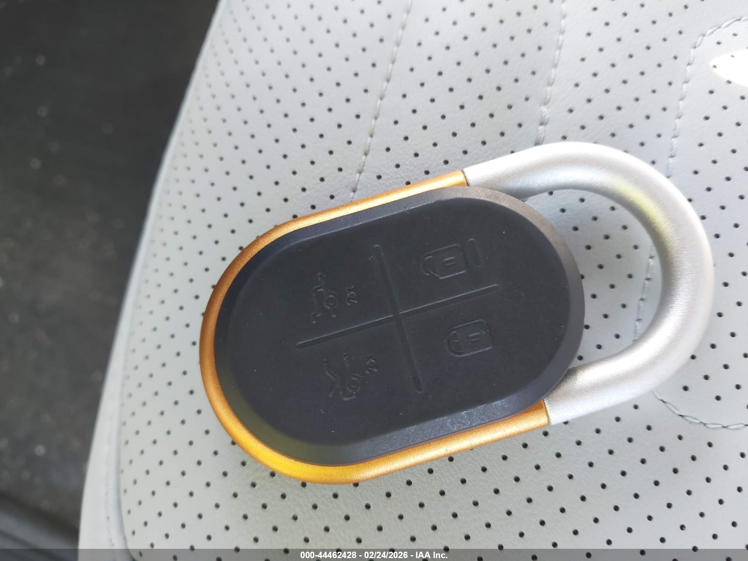 RIVIAN R1T image 11