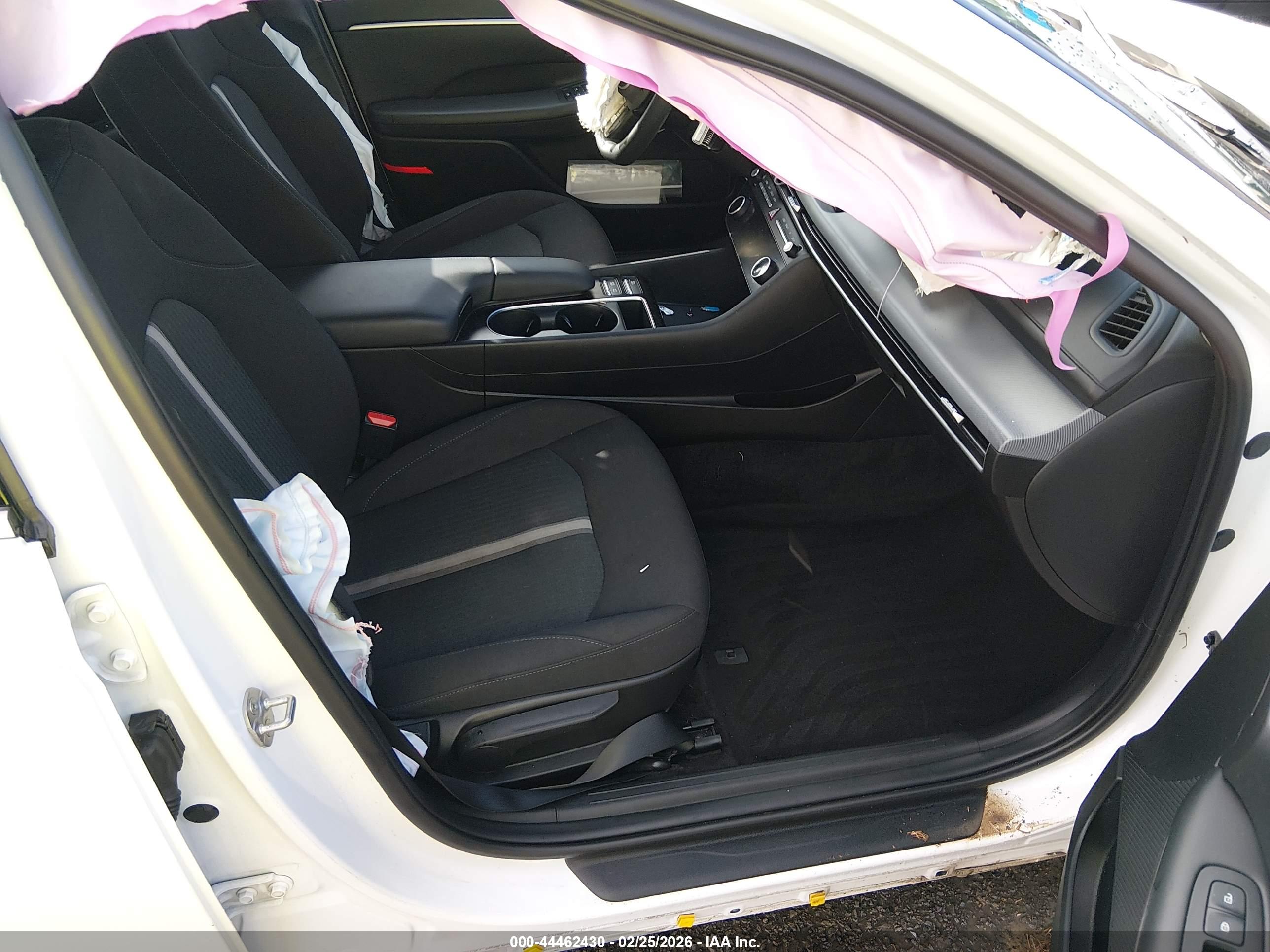 HYUNDAI SONATA image 5
