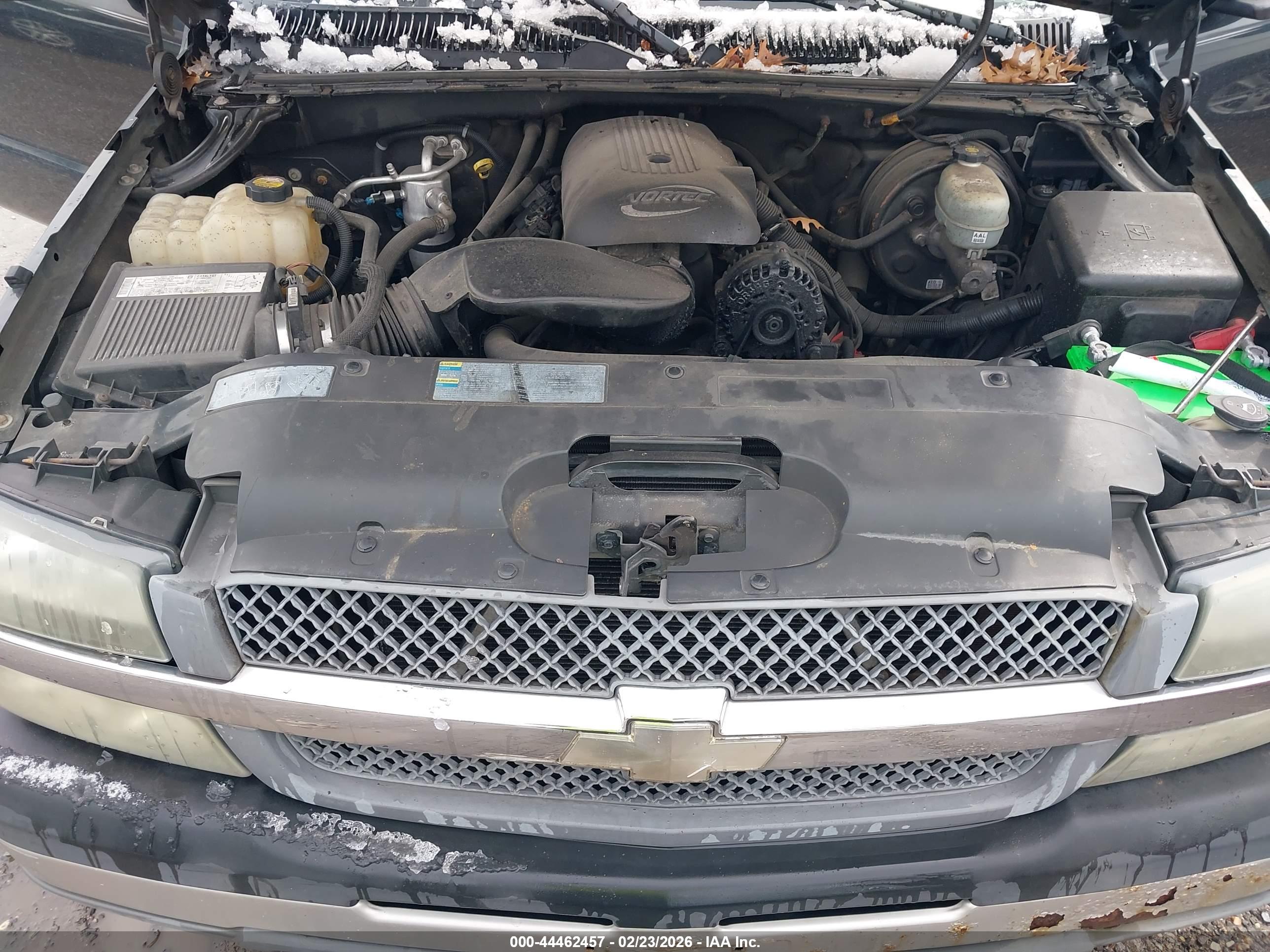 CHEVROLET SILVERADO image 10
