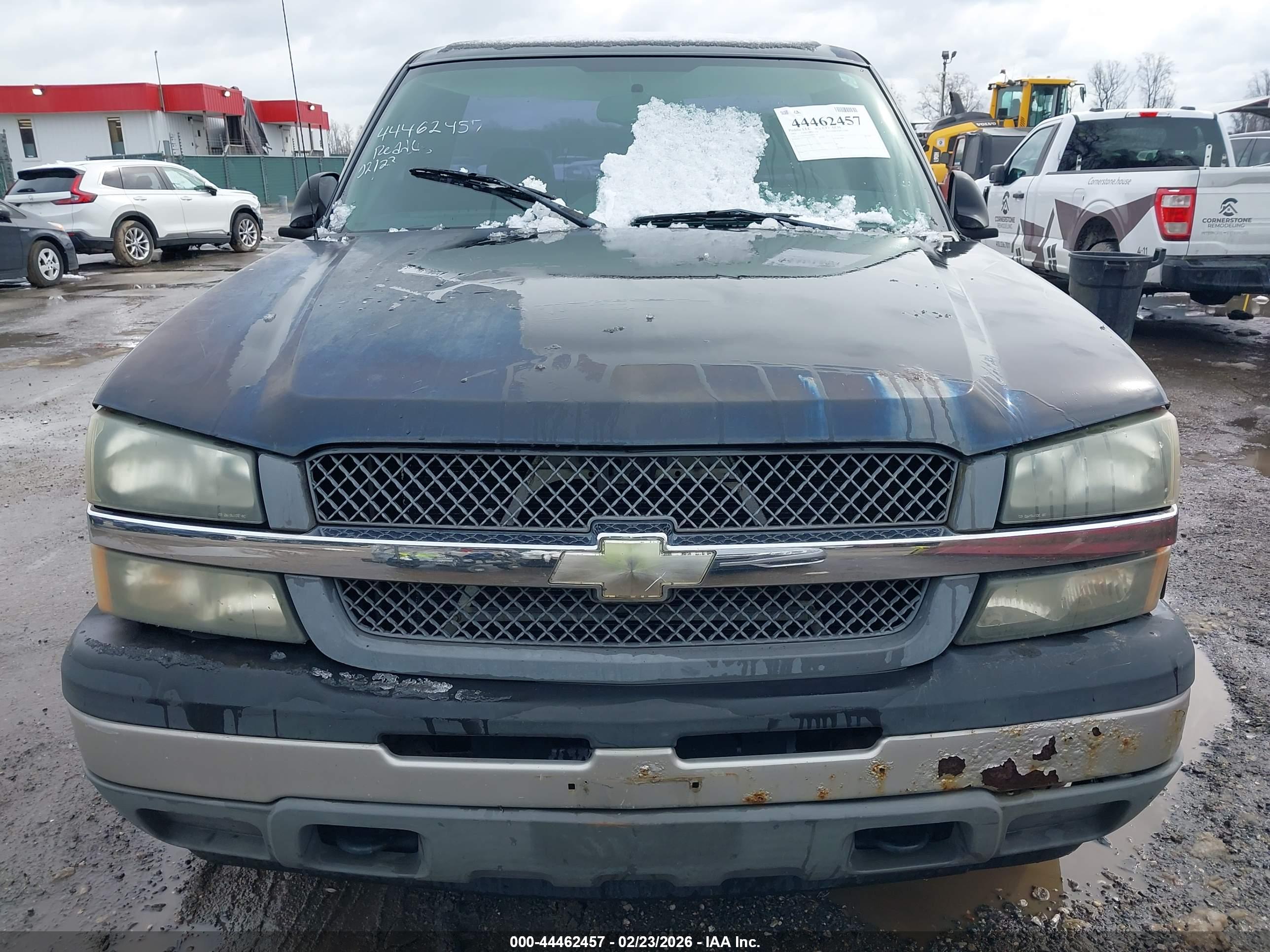 CHEVROLET SILVERADO image 6