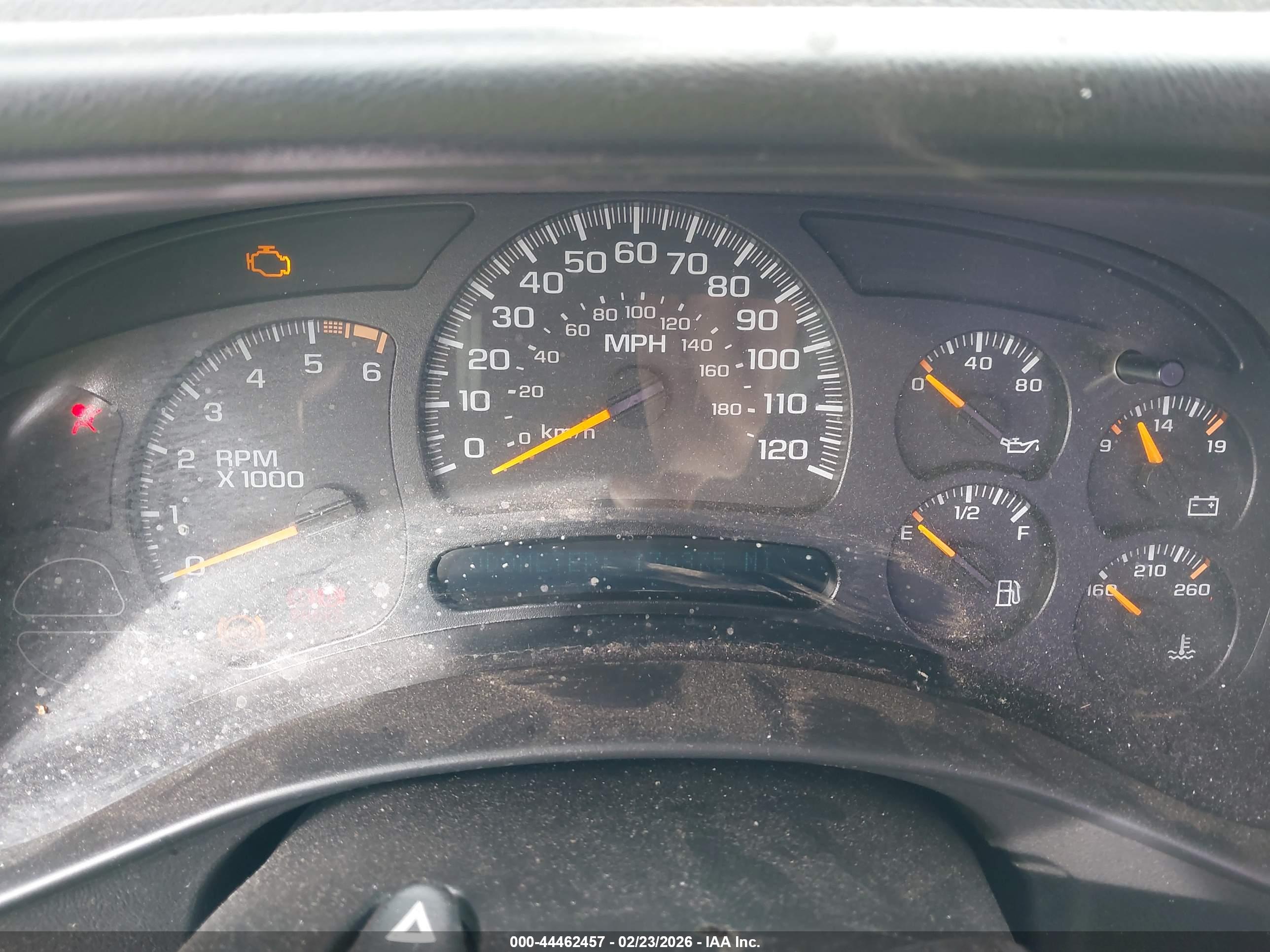 CHEVROLET SILVERADO image 7
