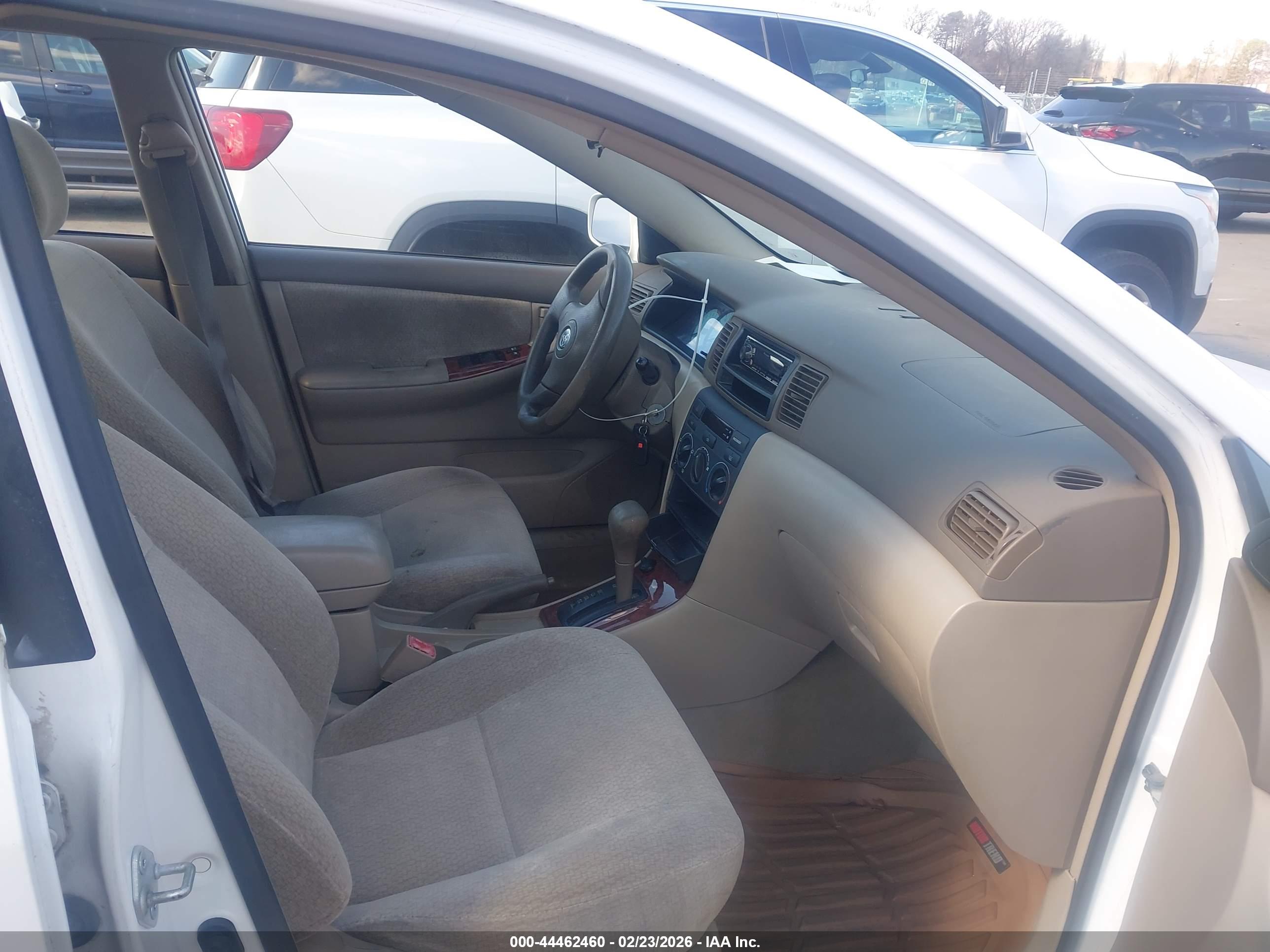 TOYOTA COROLLA image 5