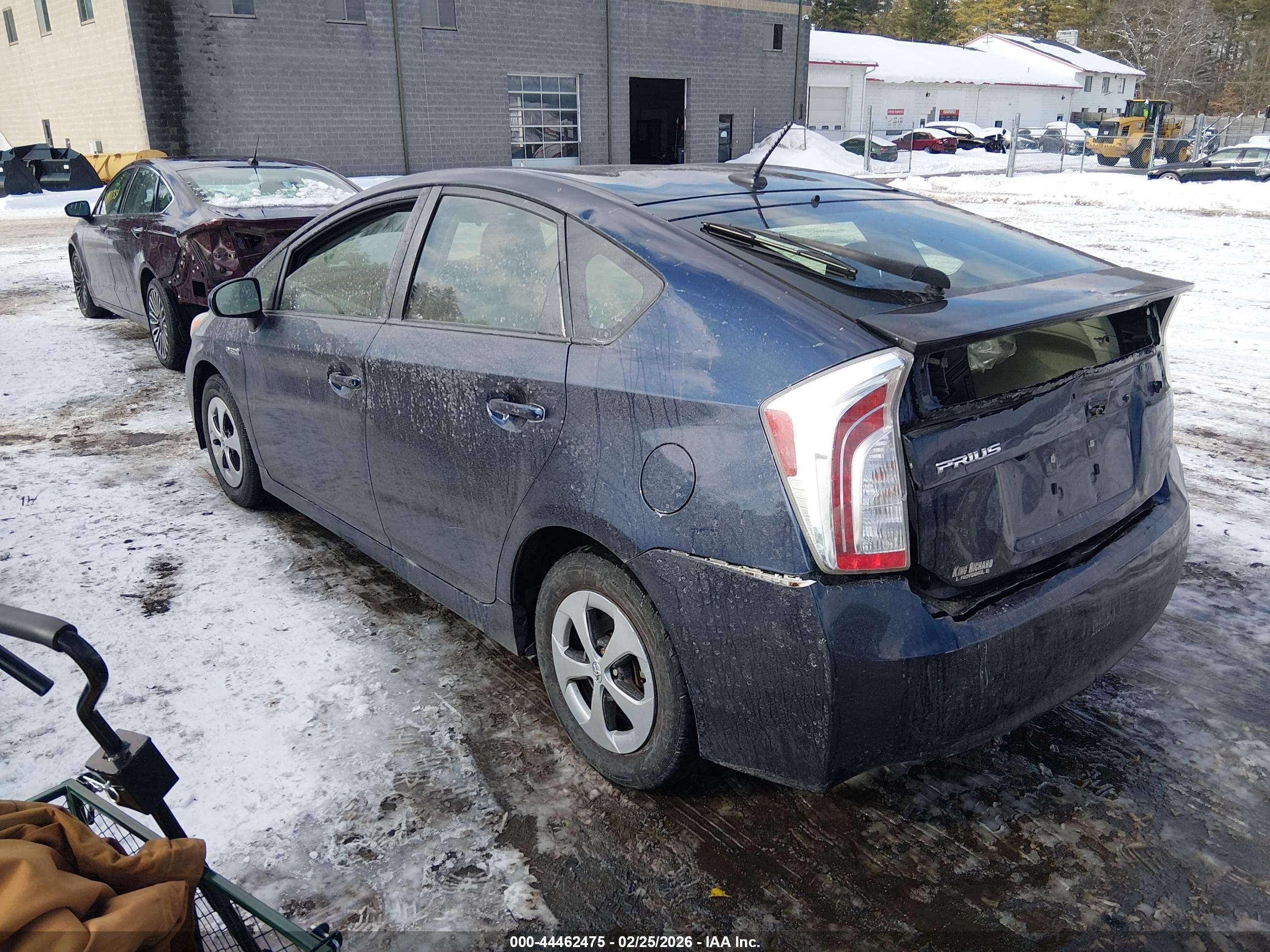 TOYOTA PRIUS image 3
