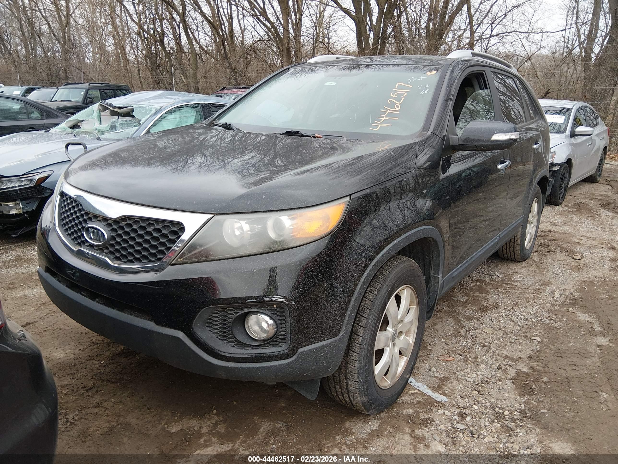 KIA SORENTO image 2