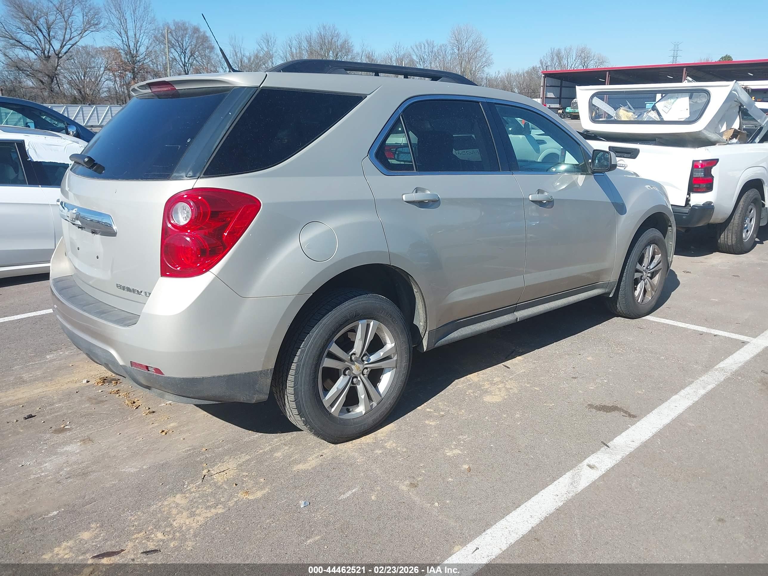 CHEVROLET EQUINOX image 4