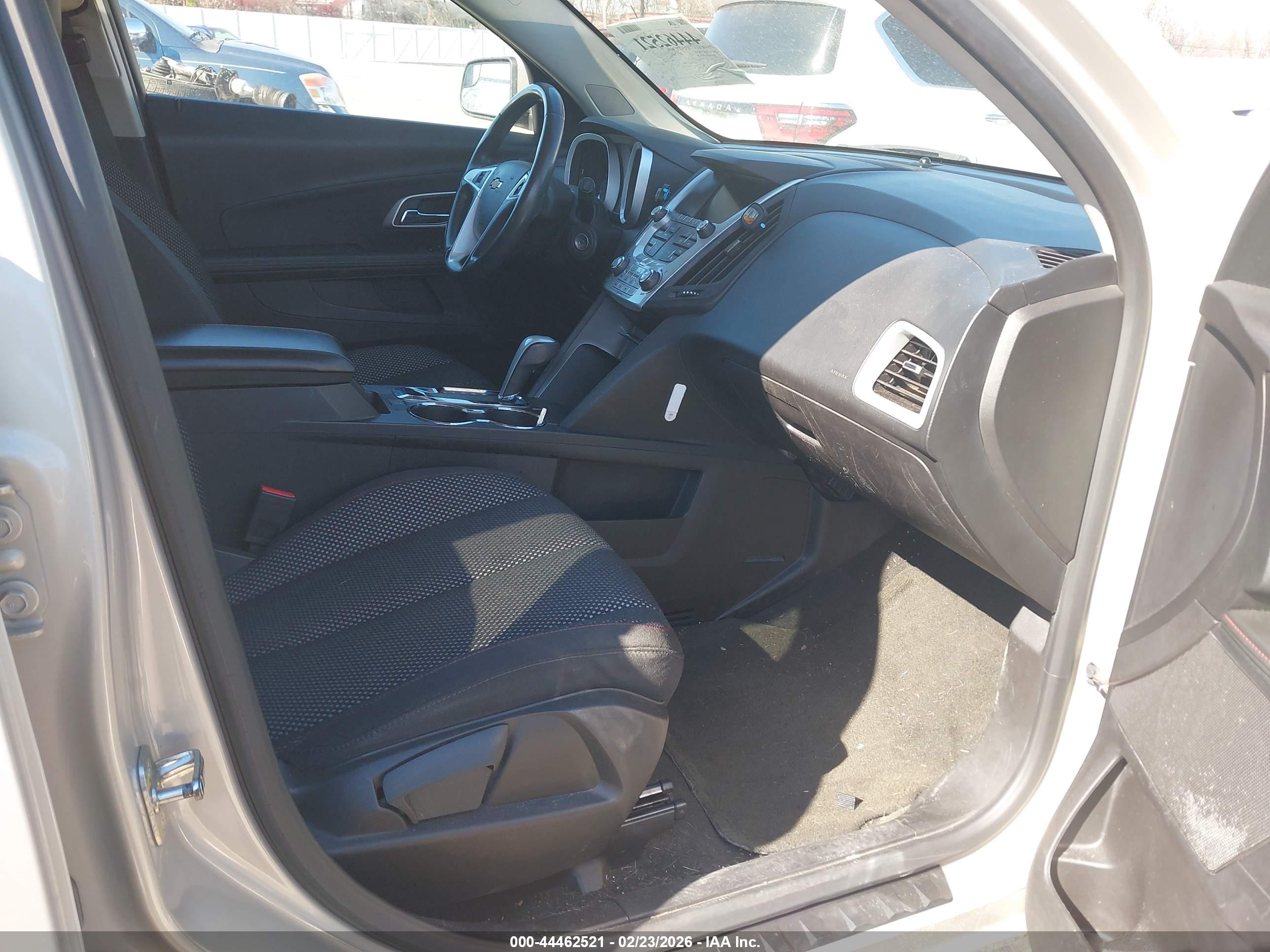 CHEVROLET EQUINOX image 5