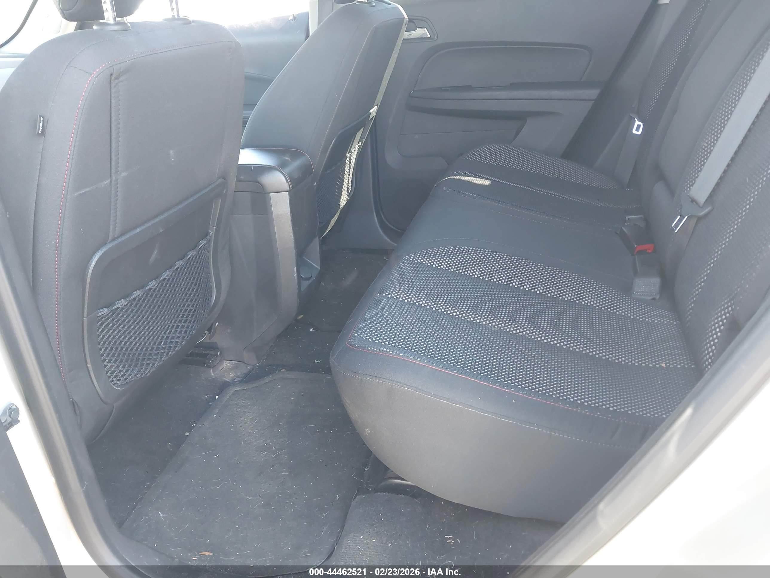 CHEVROLET EQUINOX image 8