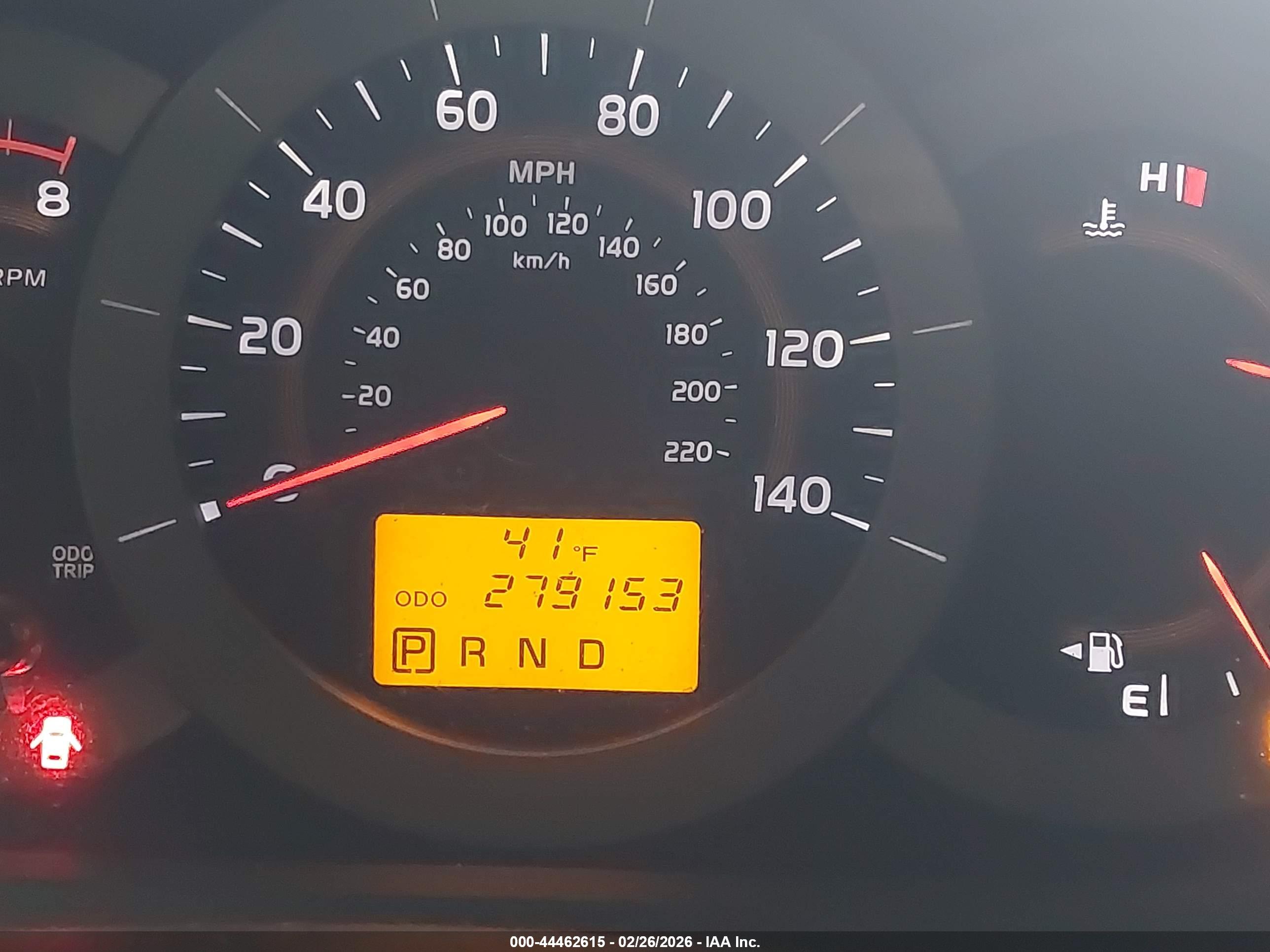 TOYOTA RAV4 image 7
