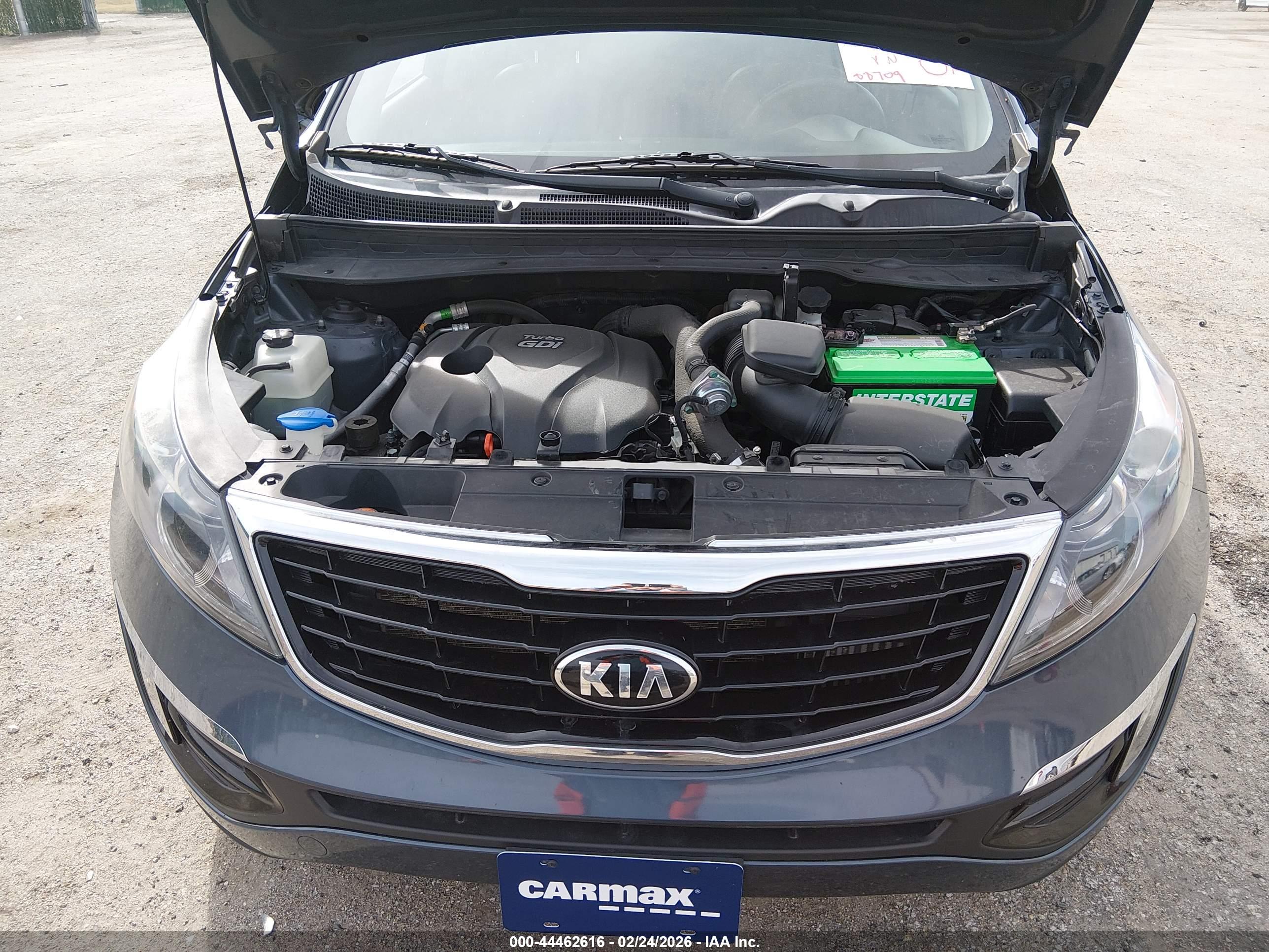 KIA SPORTAGE image 10