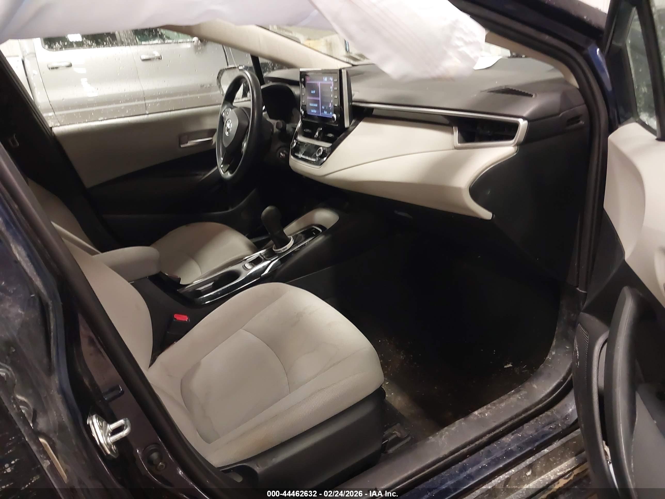 TOYOTA COROLLA image 5
