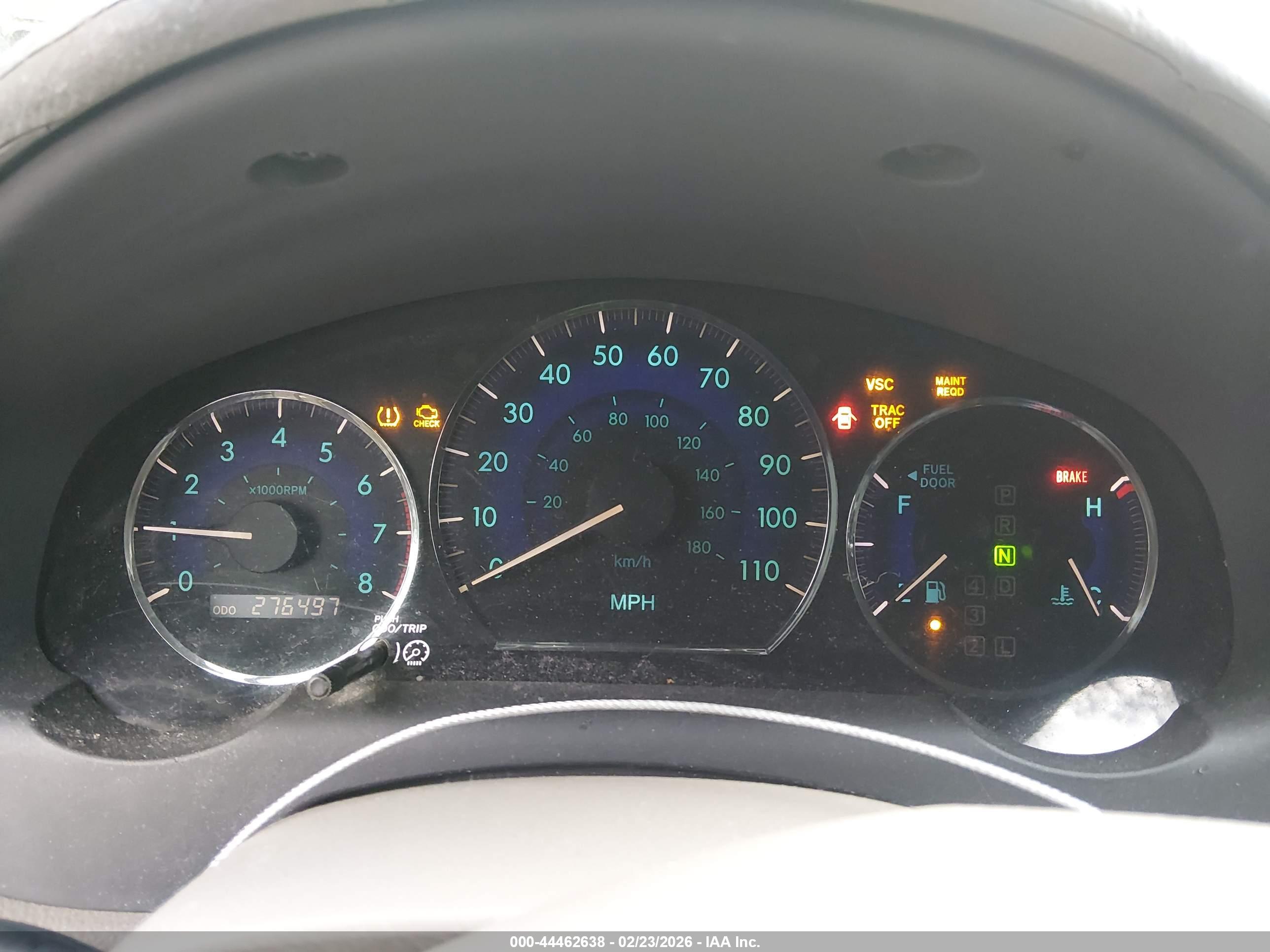 TOYOTA SIENNA image 7