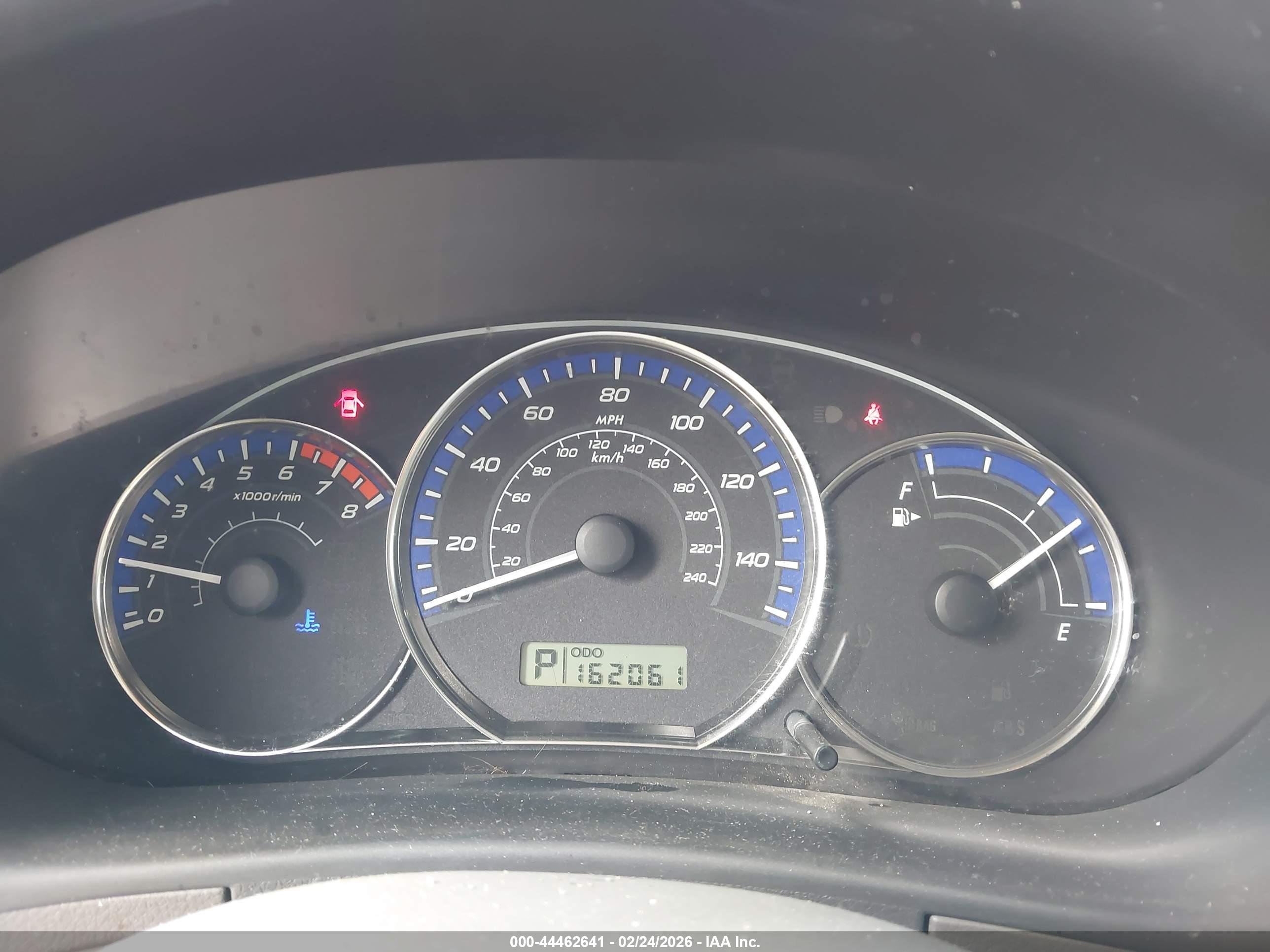 SUBARU FORESTER image 7