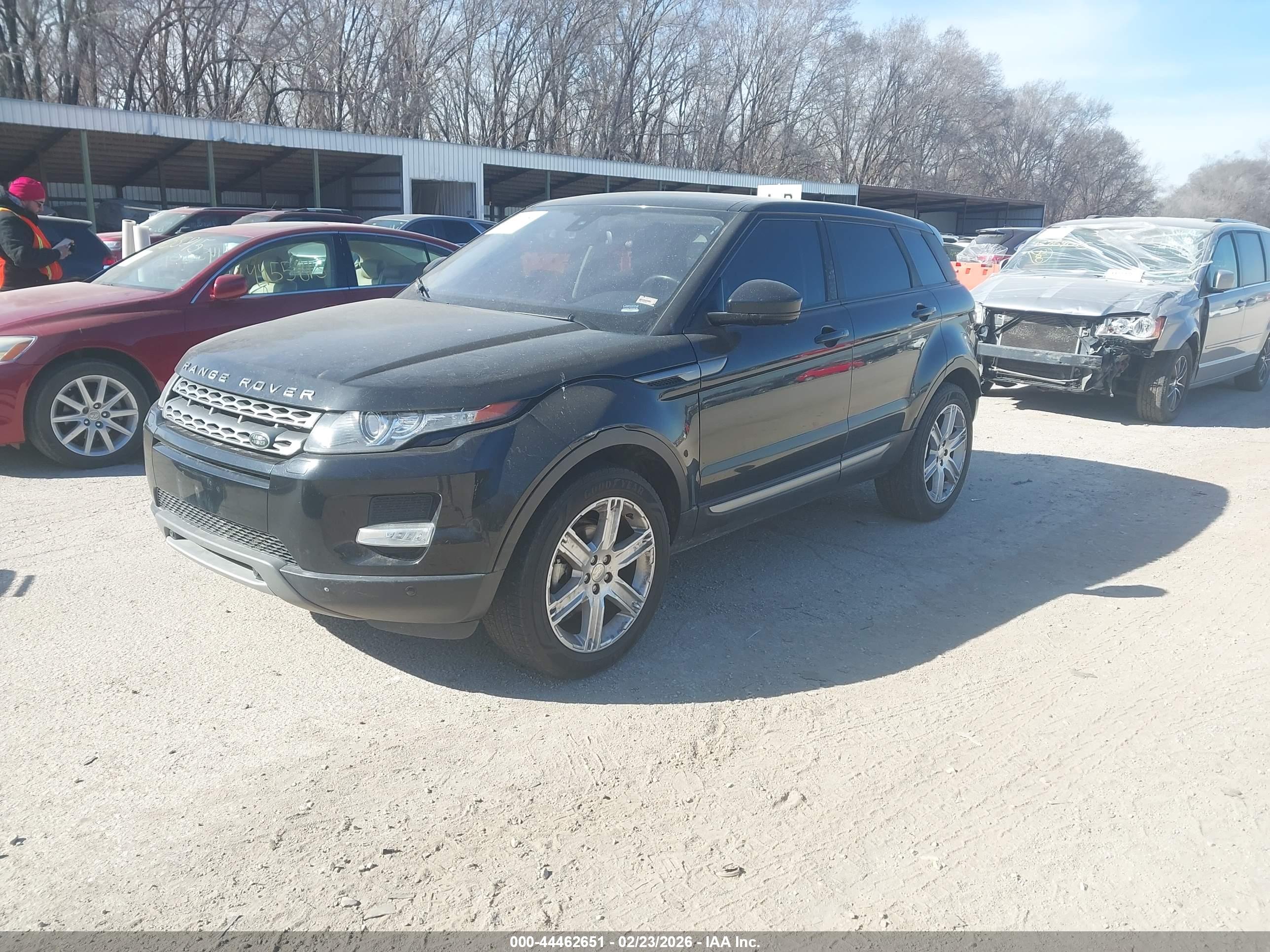 LAND ROVER image 2