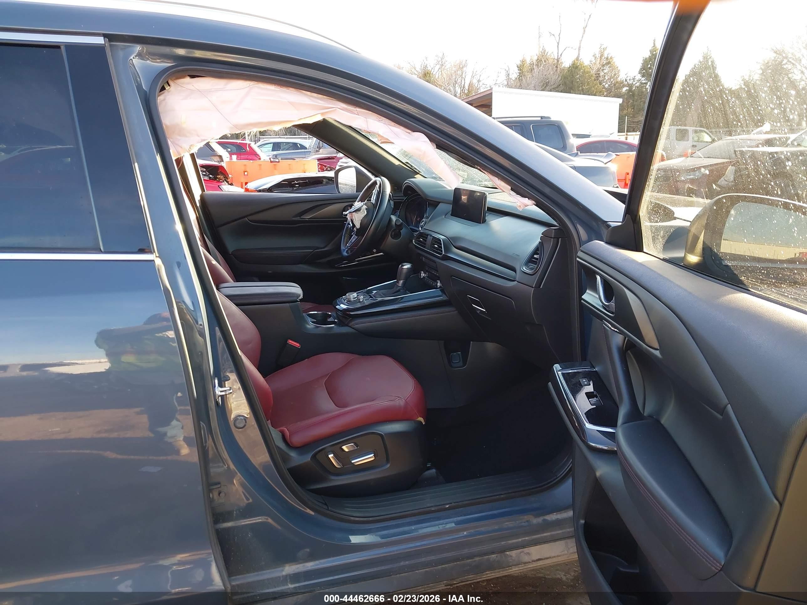 MAZDA CX-9 image 5