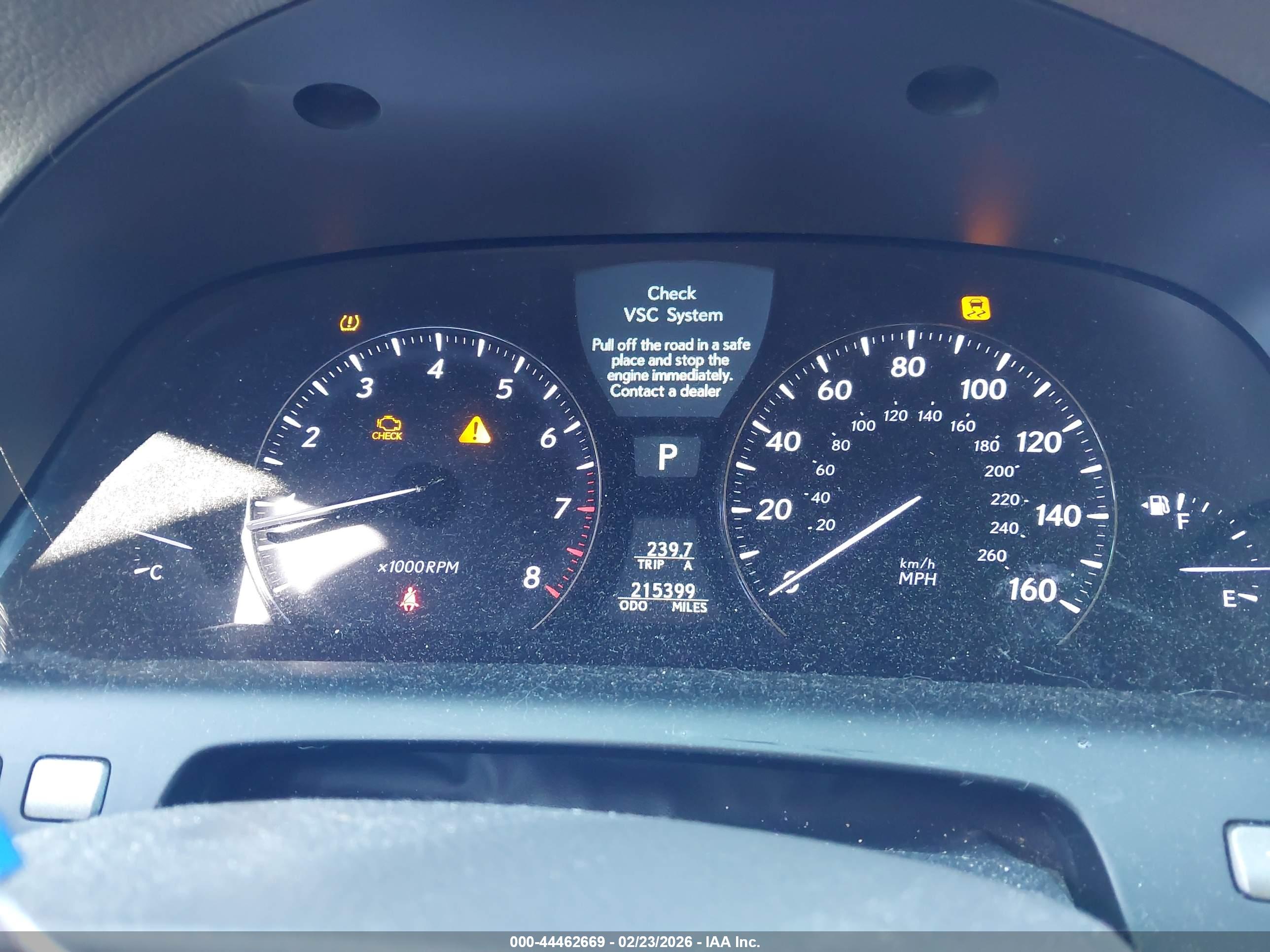 LEXUS LS image 7