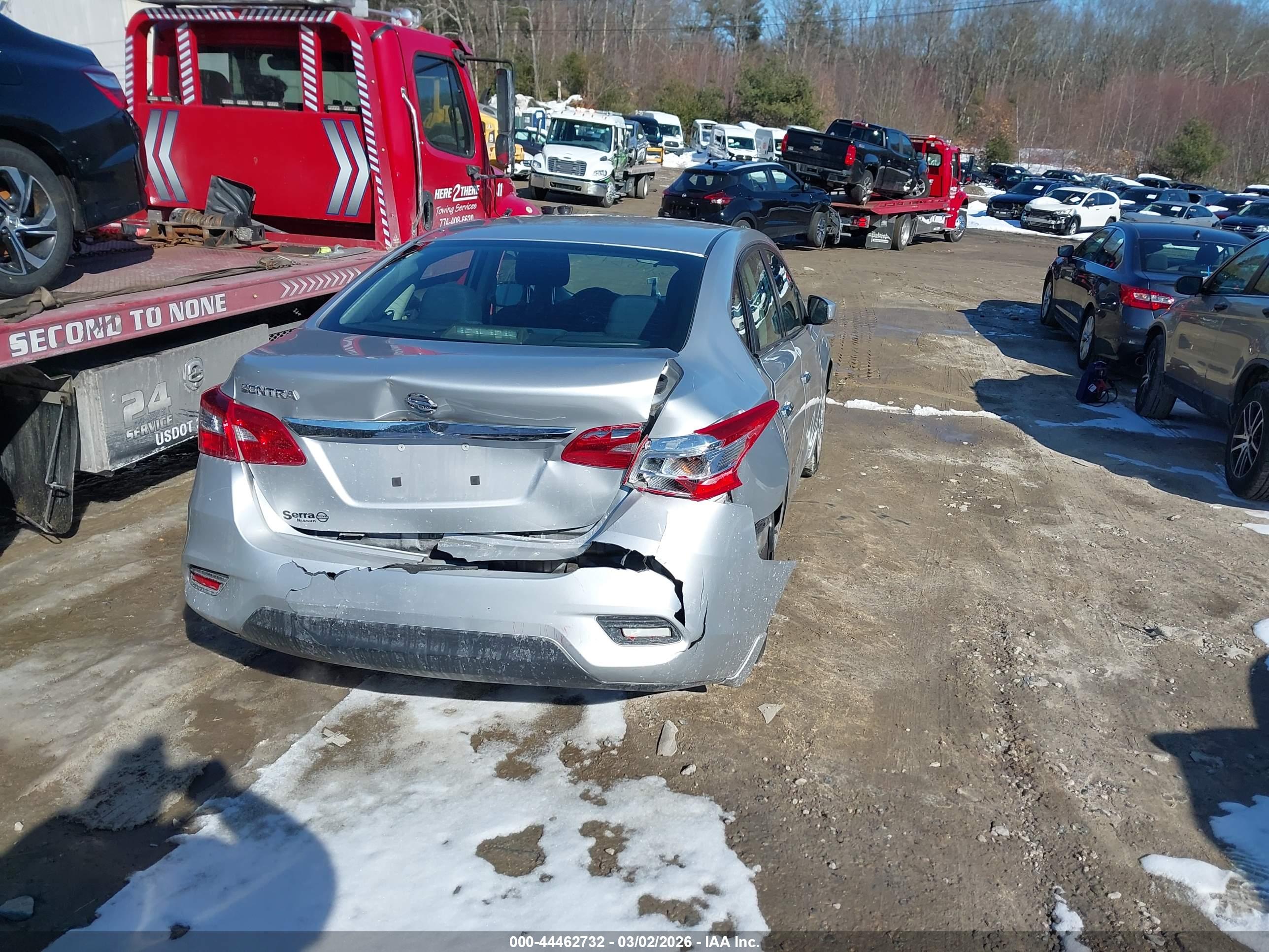 NISSAN SENTRA image 6