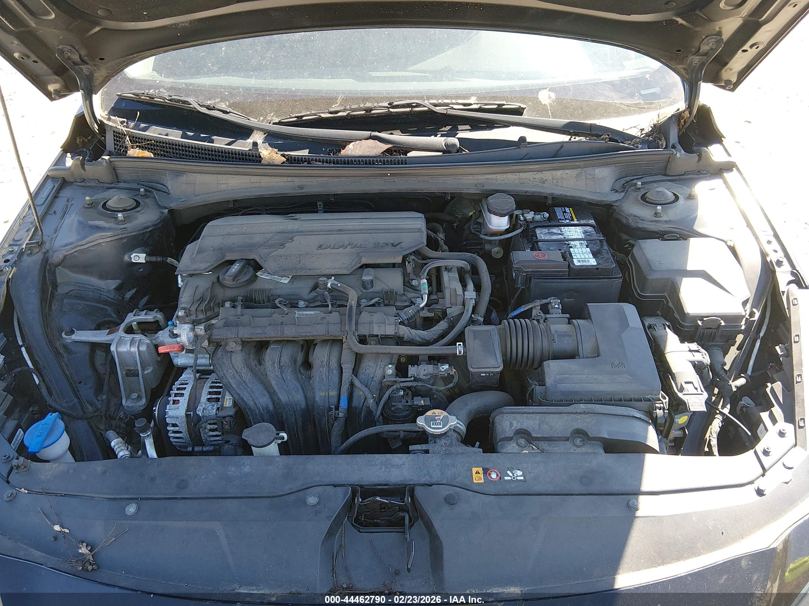 HYUNDAI ELANTRA image 10