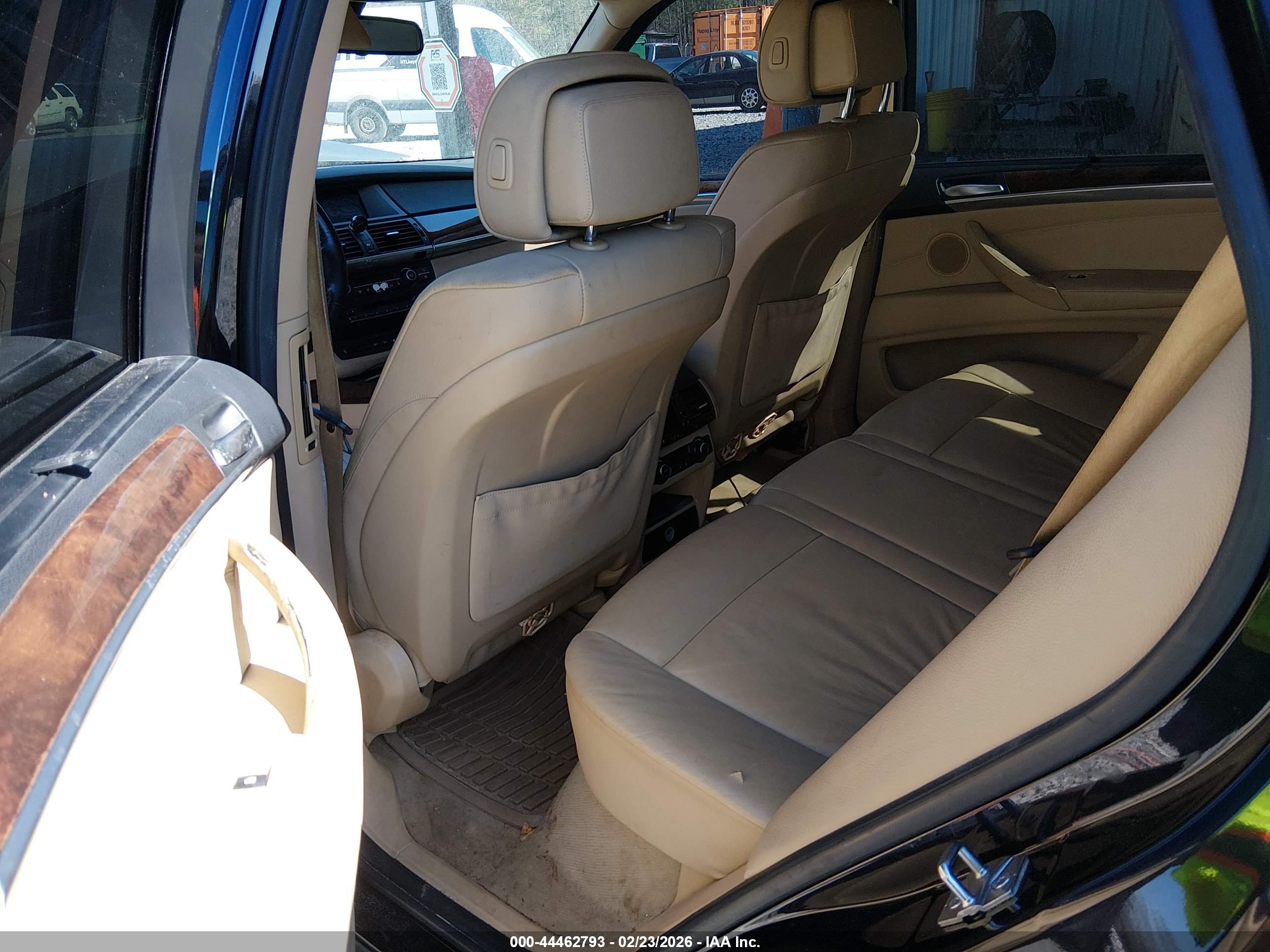 BMW X5 image 8
