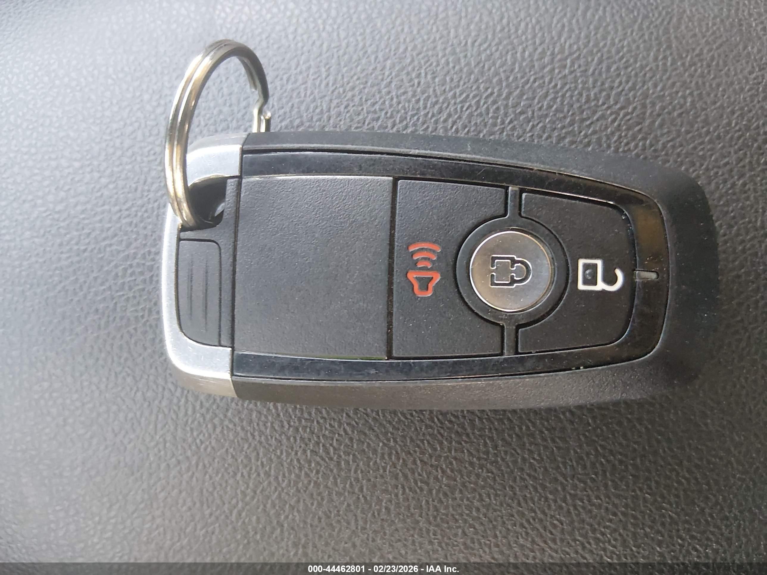 FORD ESCAPE image 11