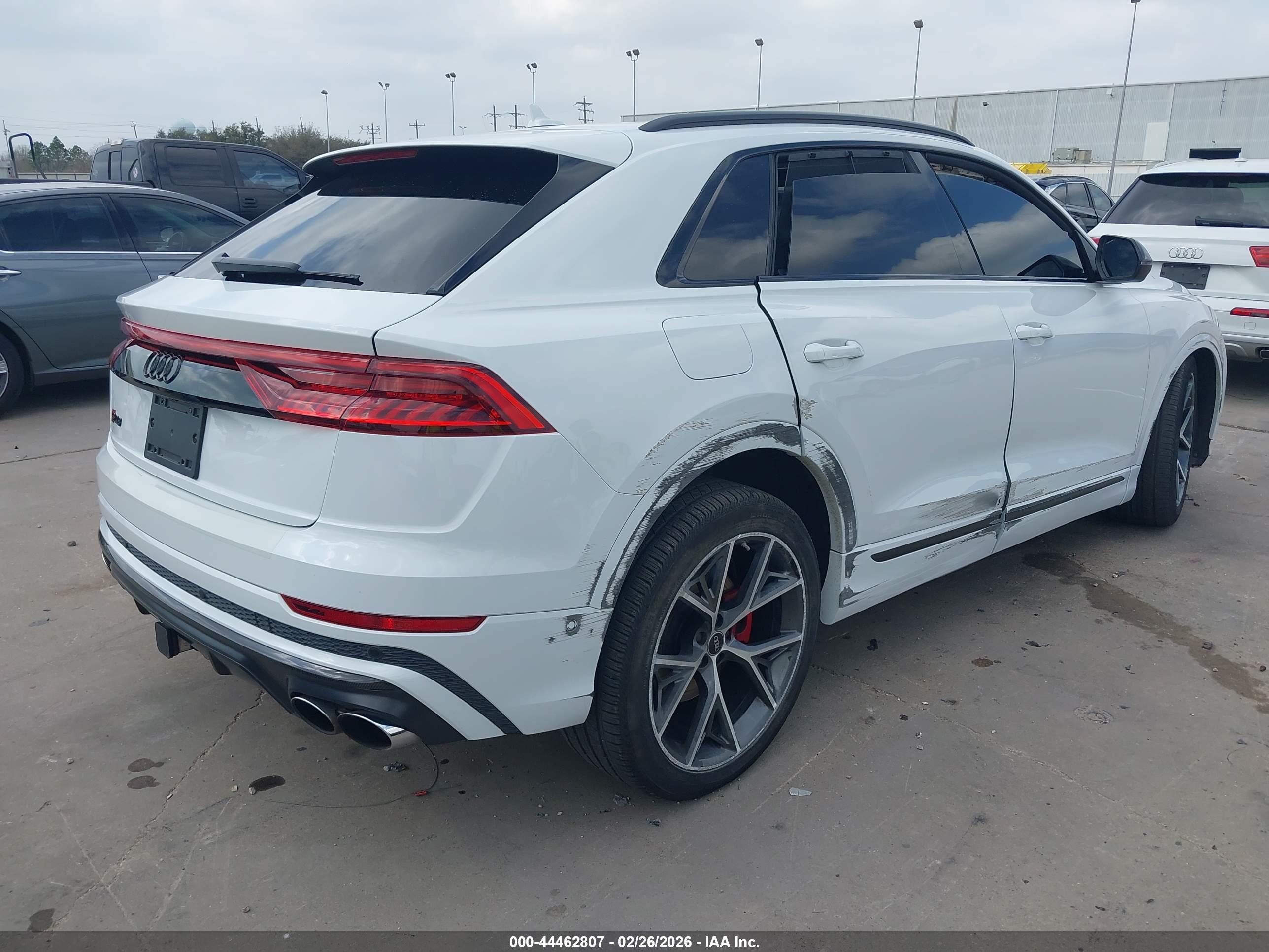 AUDI SQ8 image 4