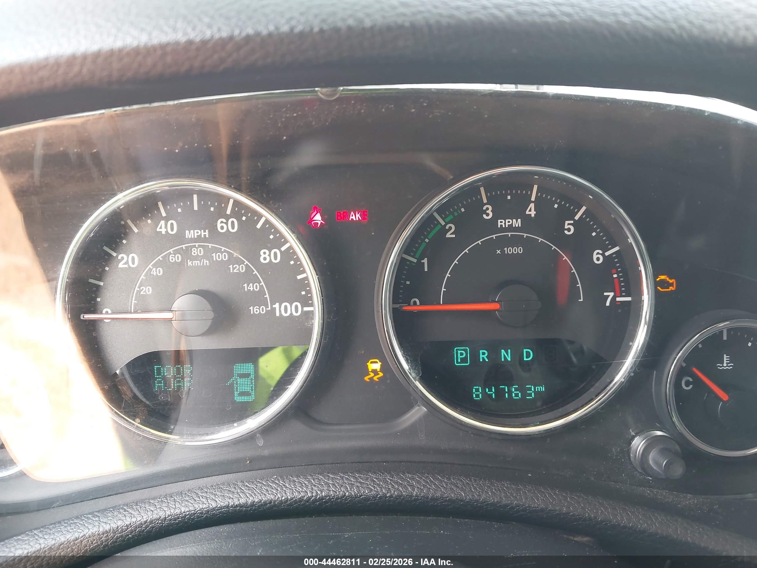 JEEP WRANGLER image 7