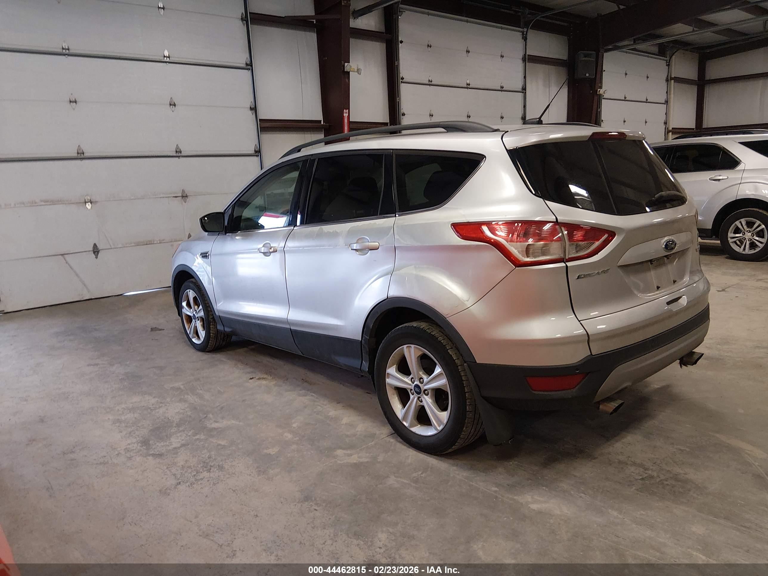 FORD ESCAPE image 3