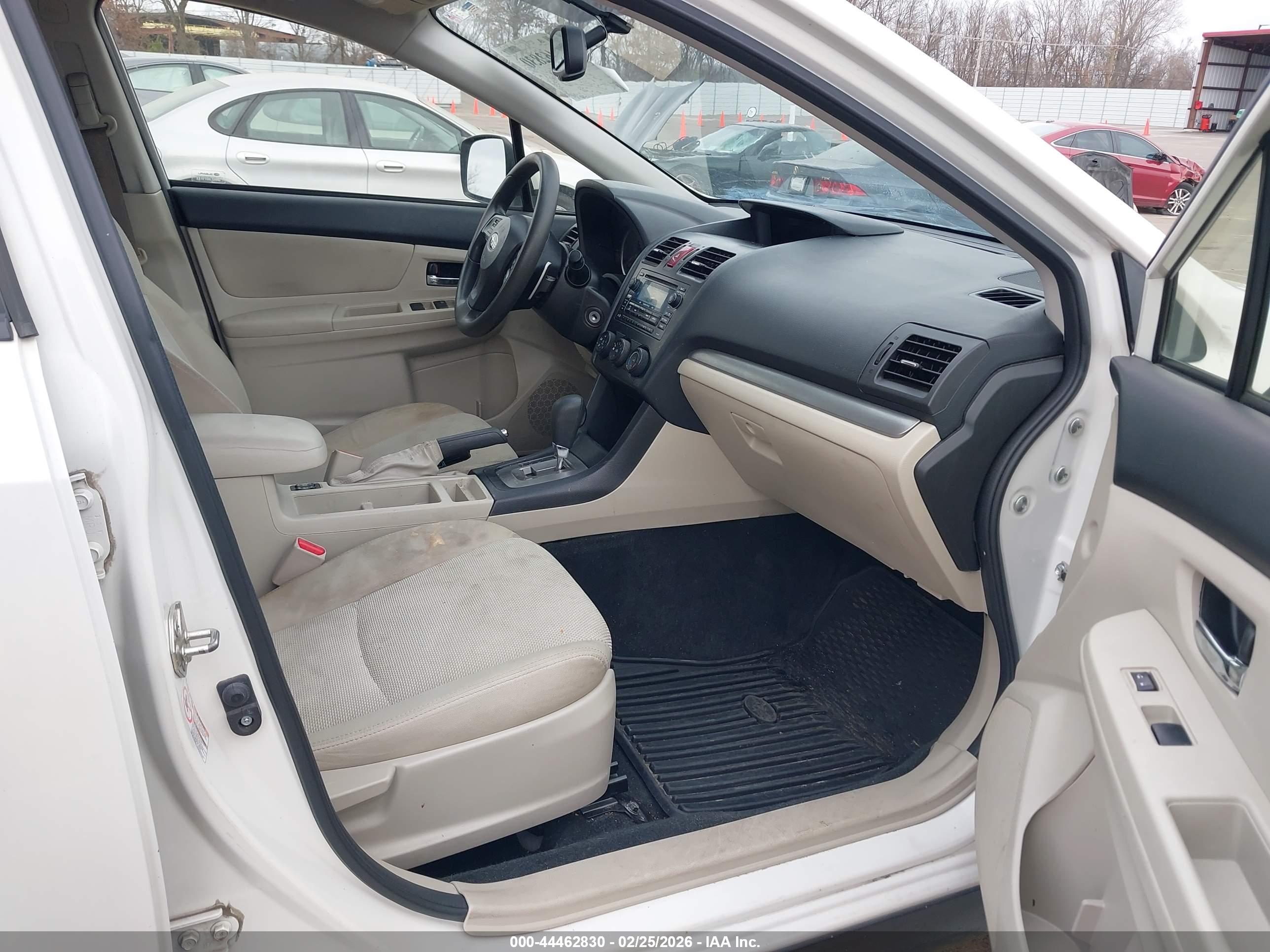 SUBARU XV image 5