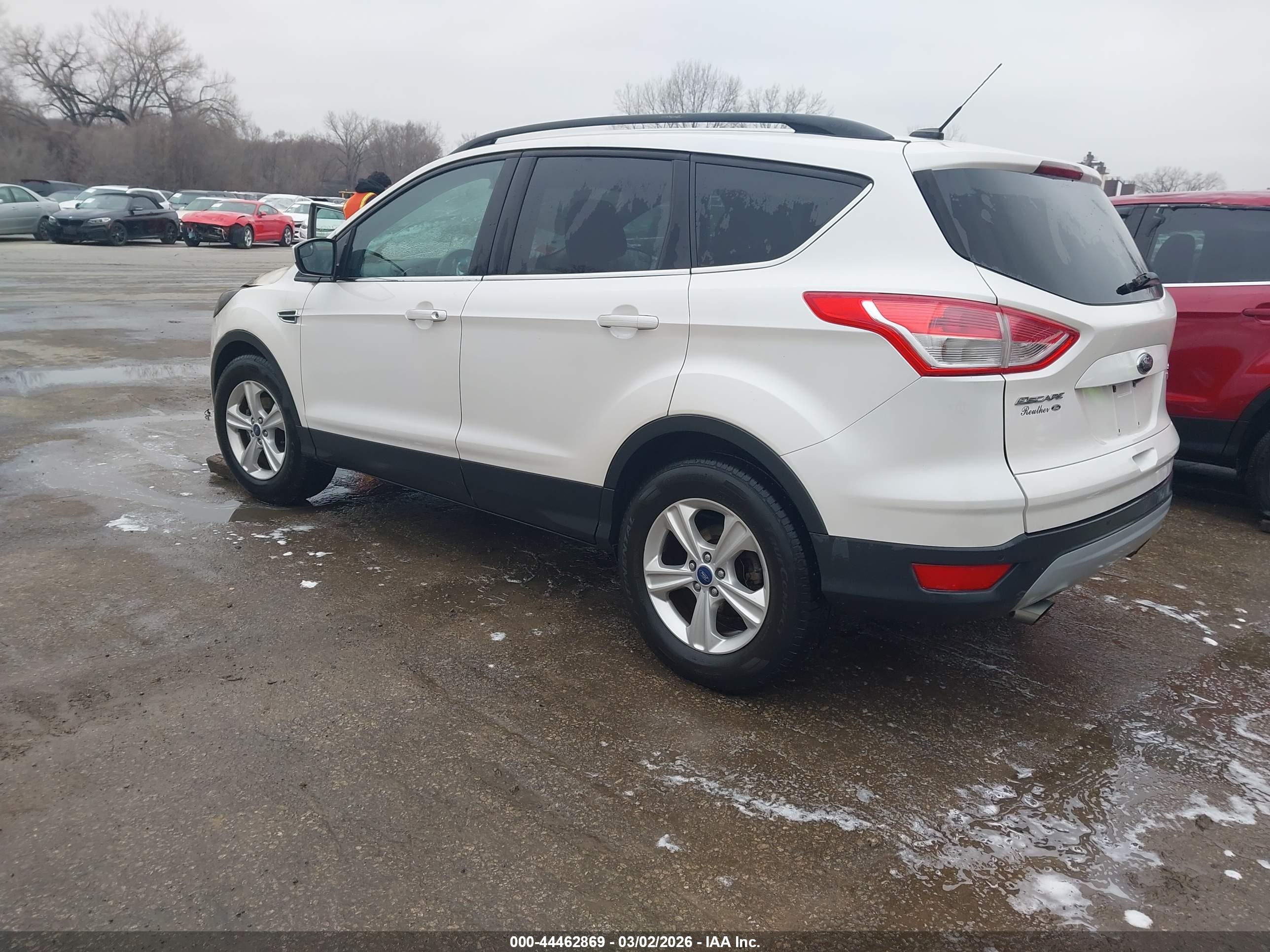 FORD ESCAPE image 3