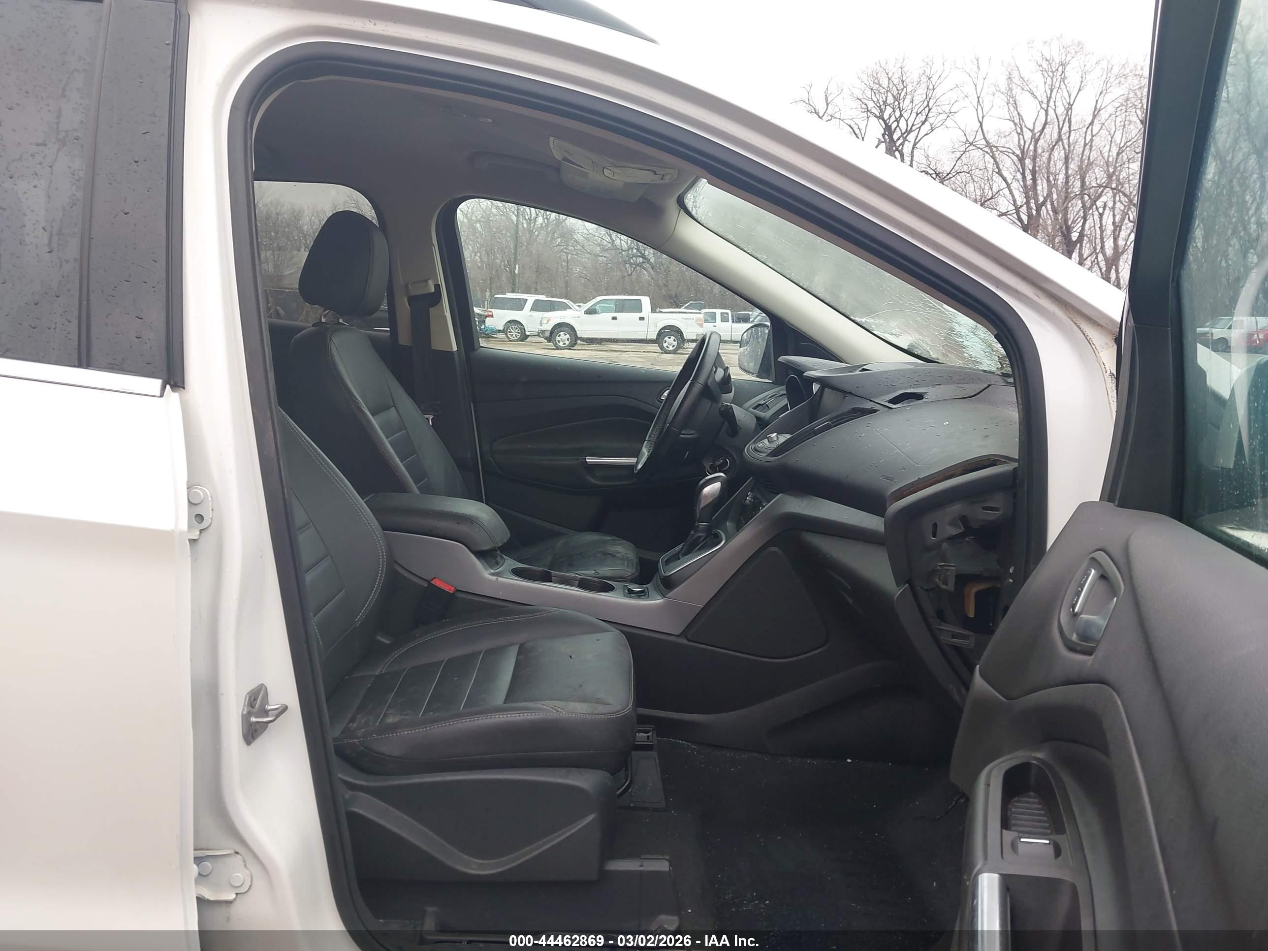 FORD ESCAPE image 5