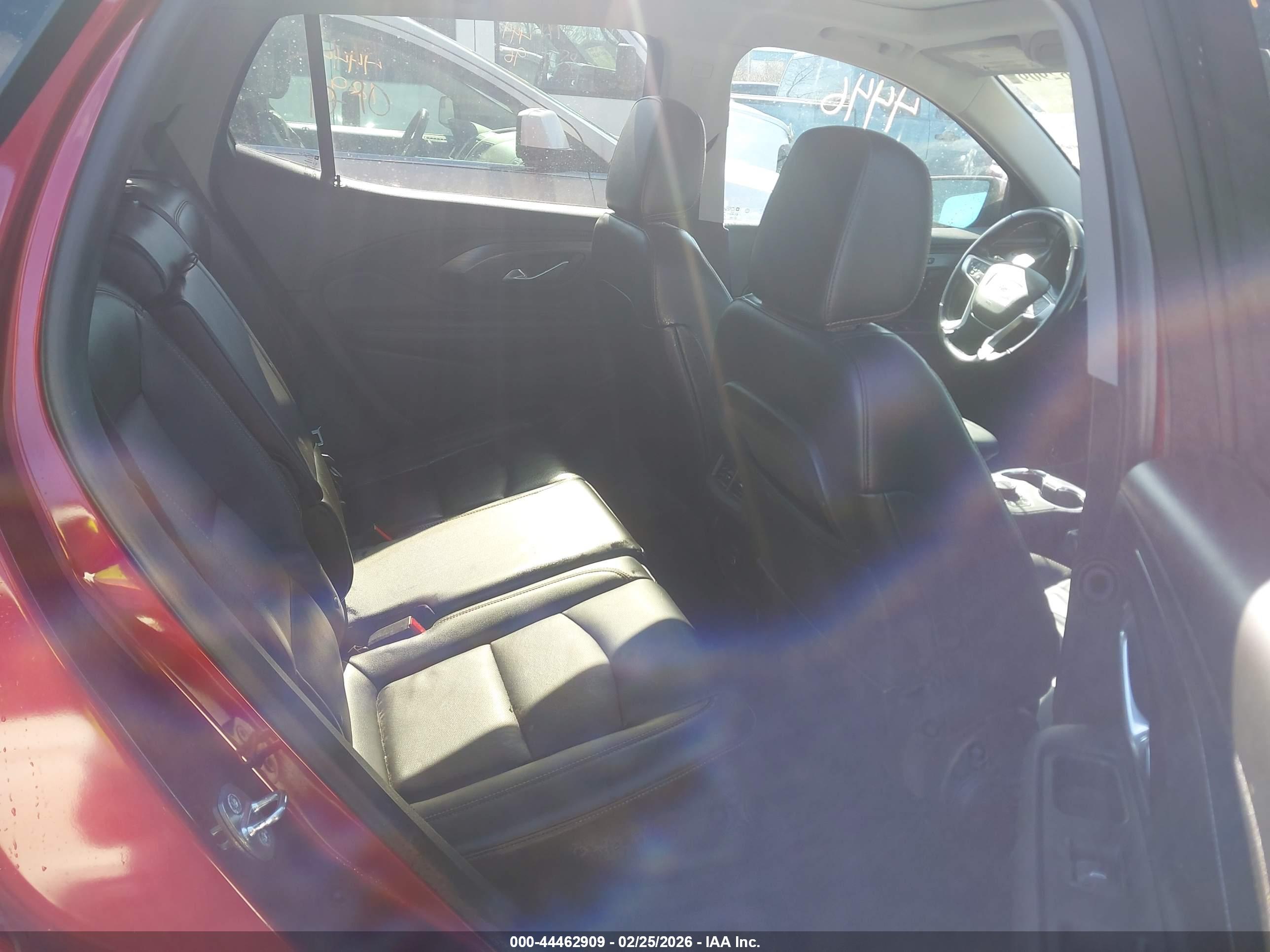 GMC TERRAIN image 8