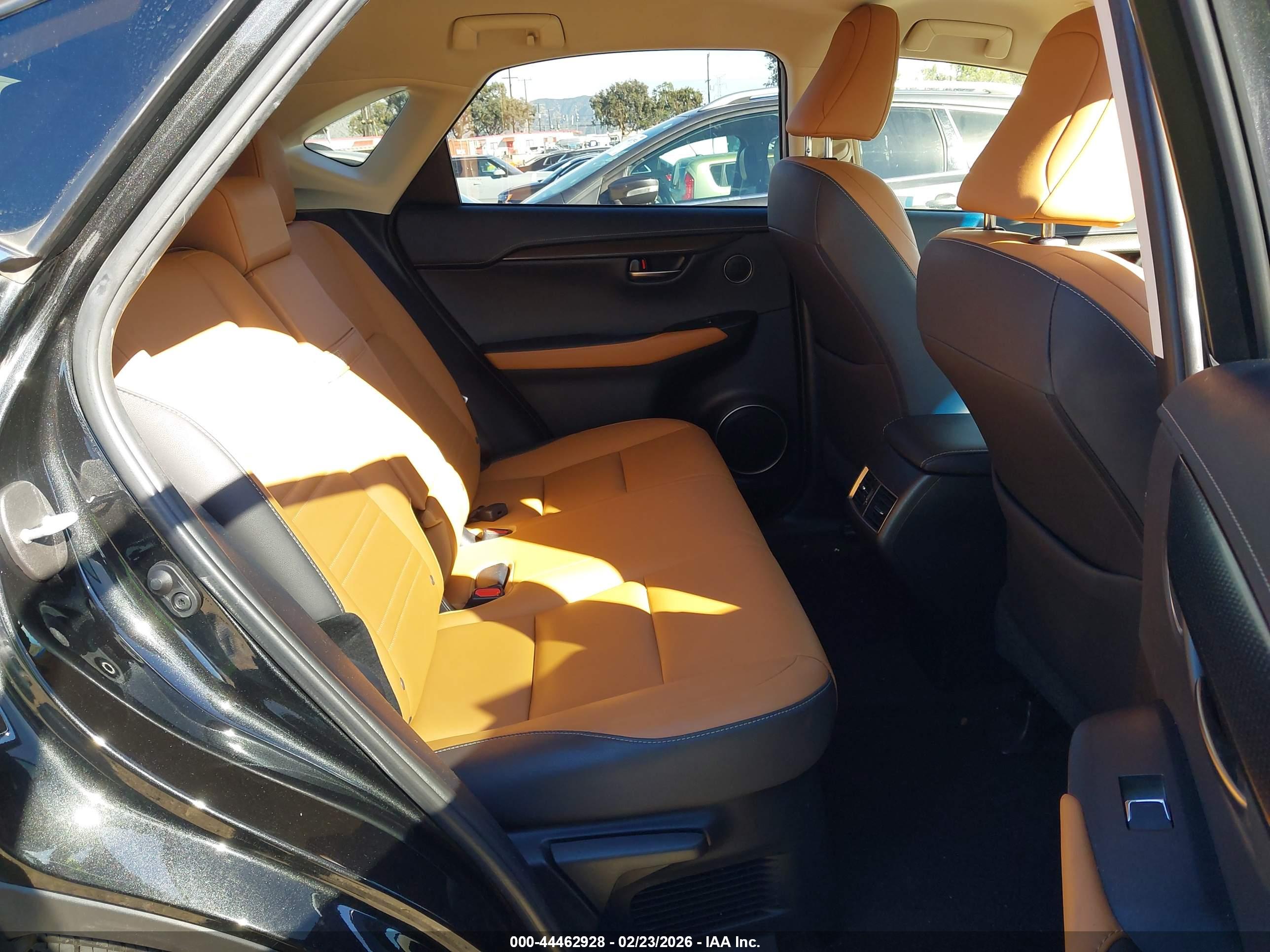 LEXUS NX image 8