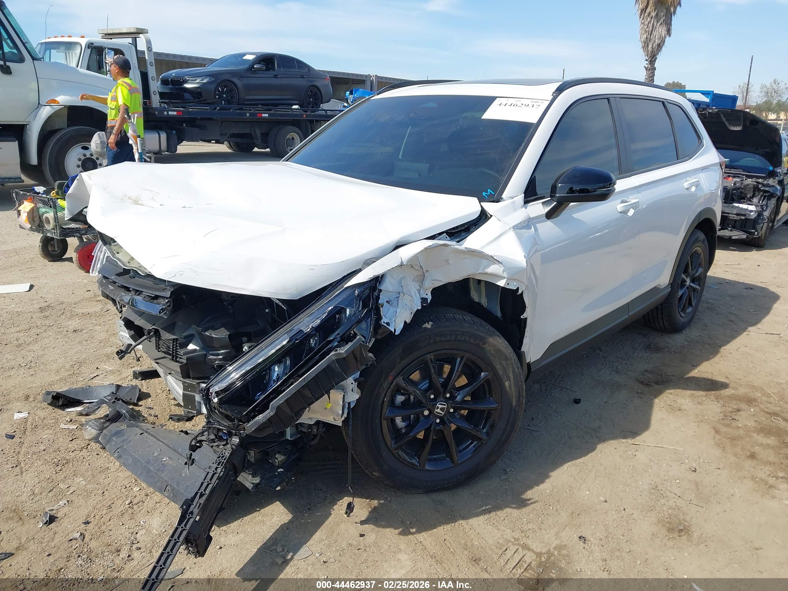 HONDA CR-V image 2