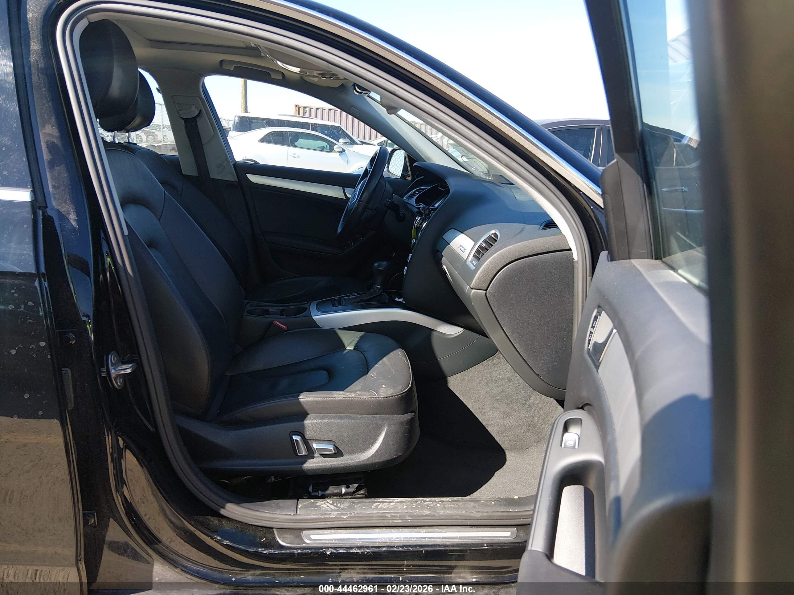 AUDI A4 image 5
