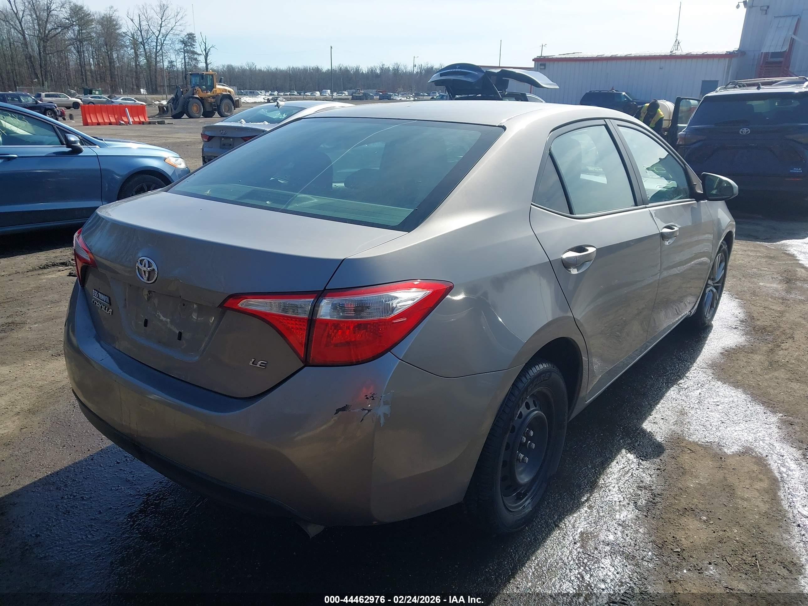TOYOTA COROLLA image 4